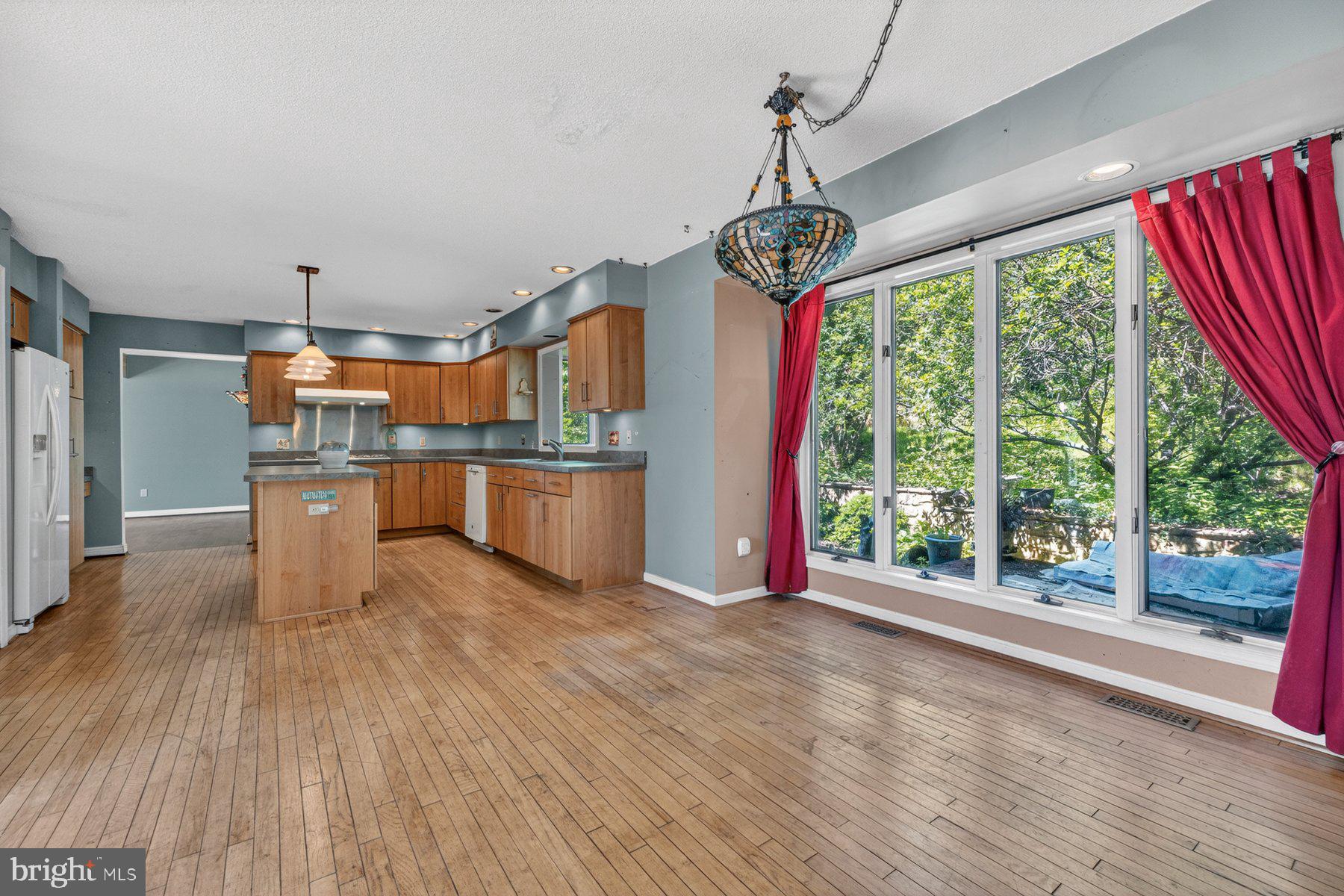 20001 CHERRY HILL CIRCLE