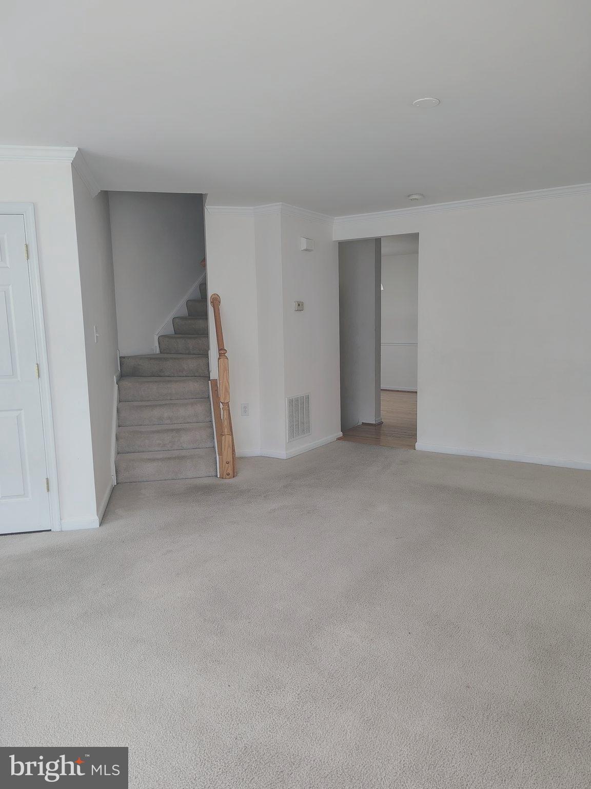 COUNTY GREEN - Residential Lease