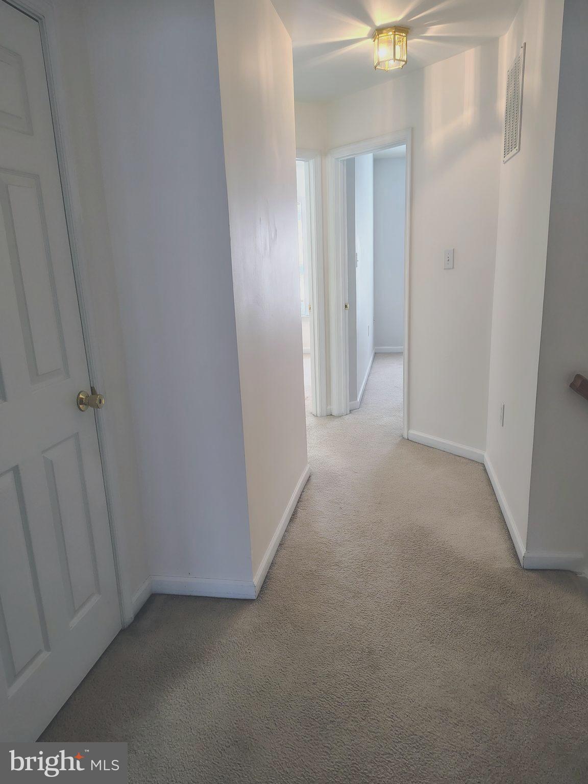 COUNTY GREEN - Residential Lease