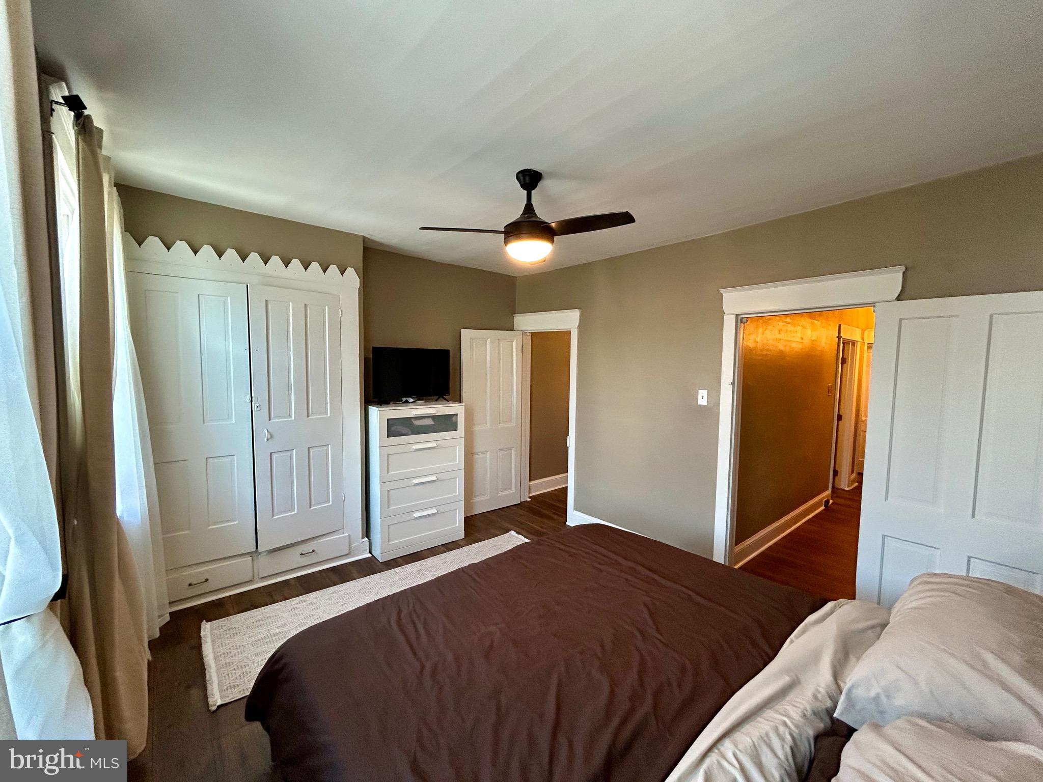 PORT RICHMOND - Residential