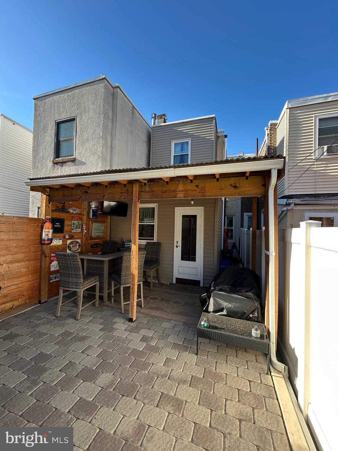 PORT RICHMOND - Residential