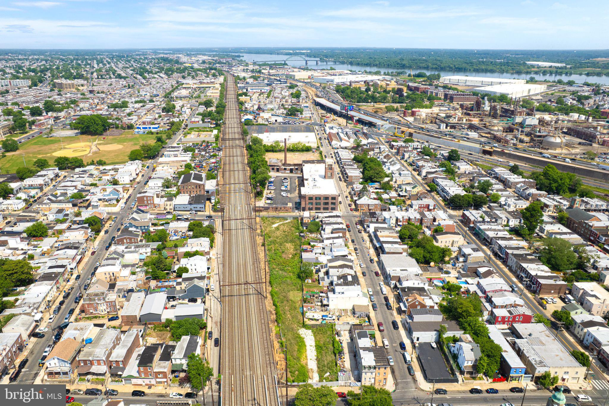 FRANKFORD - Commercial Lease