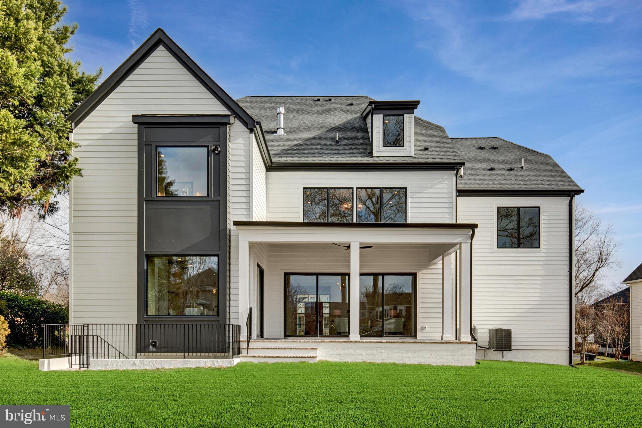 RUCKERS LANGLEY - Residential