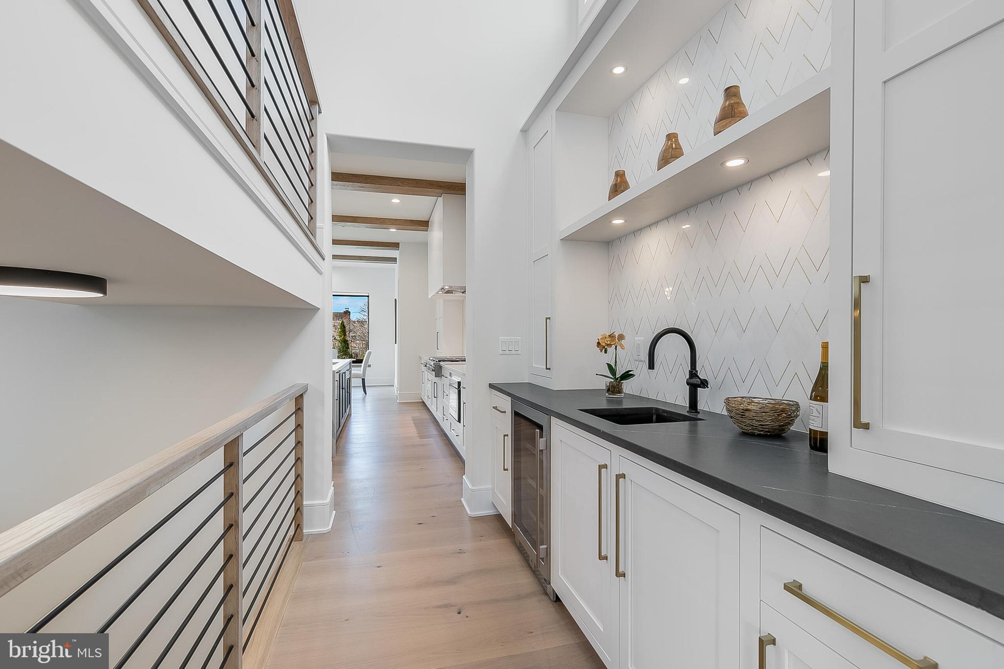 RUCKERS LANGLEY - Residential