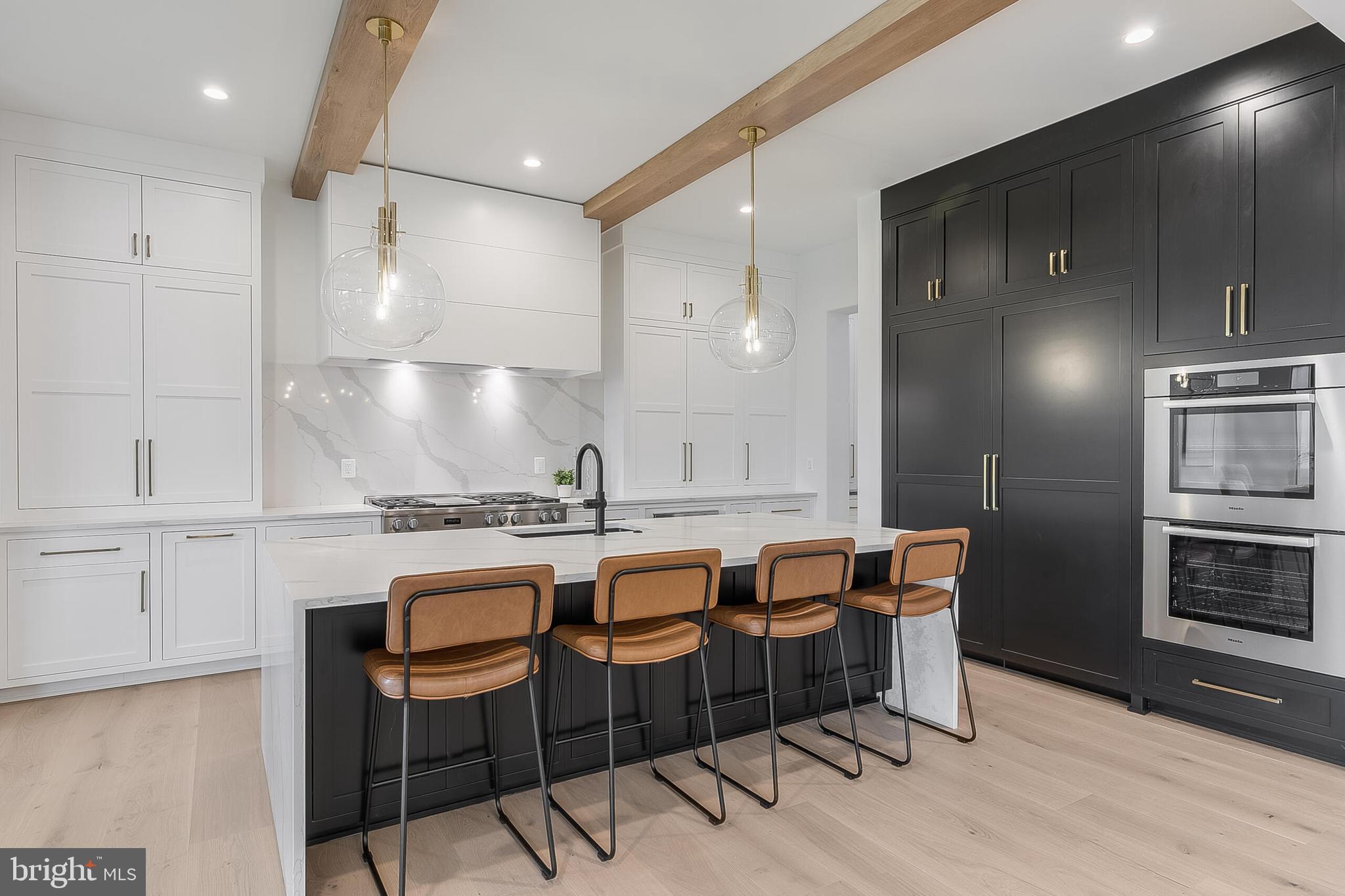 RUCKERS LANGLEY - Residential