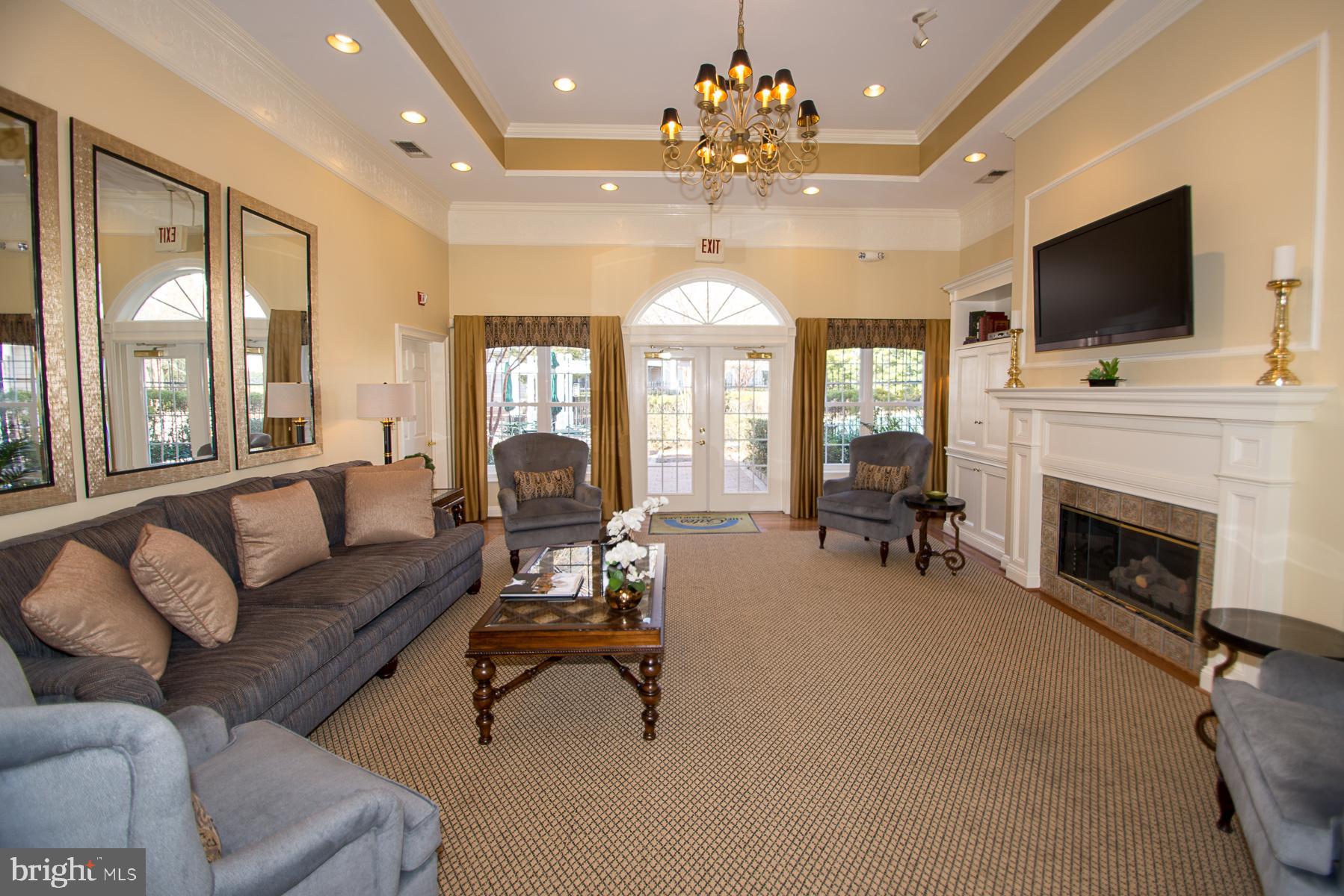 GATES OF FAIR LAKES - Residential Lease