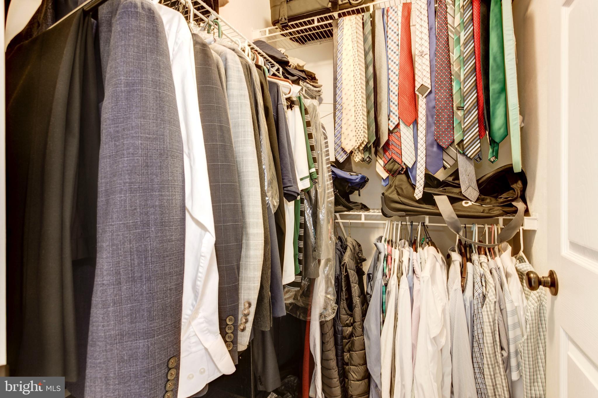 GATES OF FAIR LAKES - Residential Lease