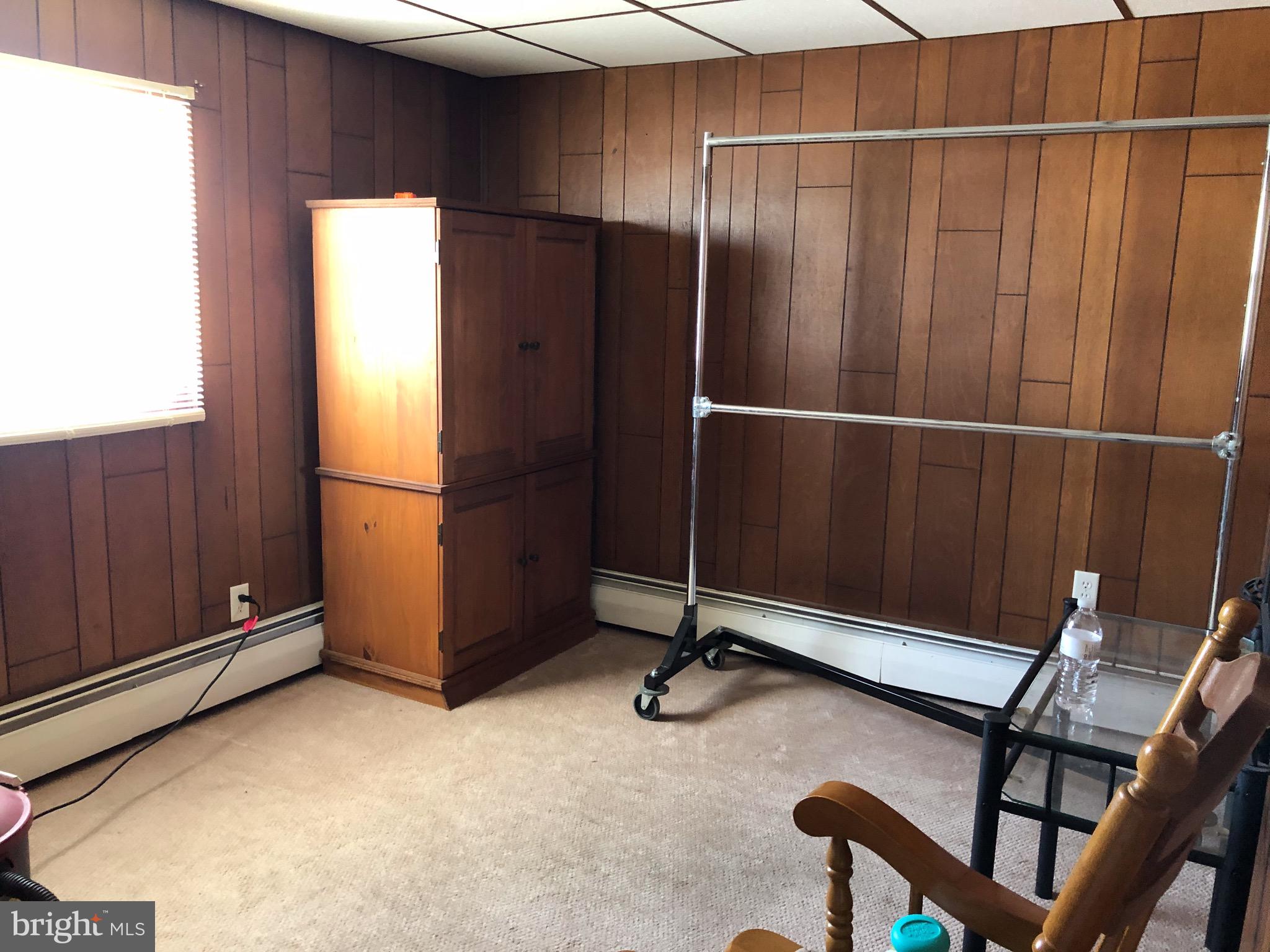 FRACKVILLE - Residential