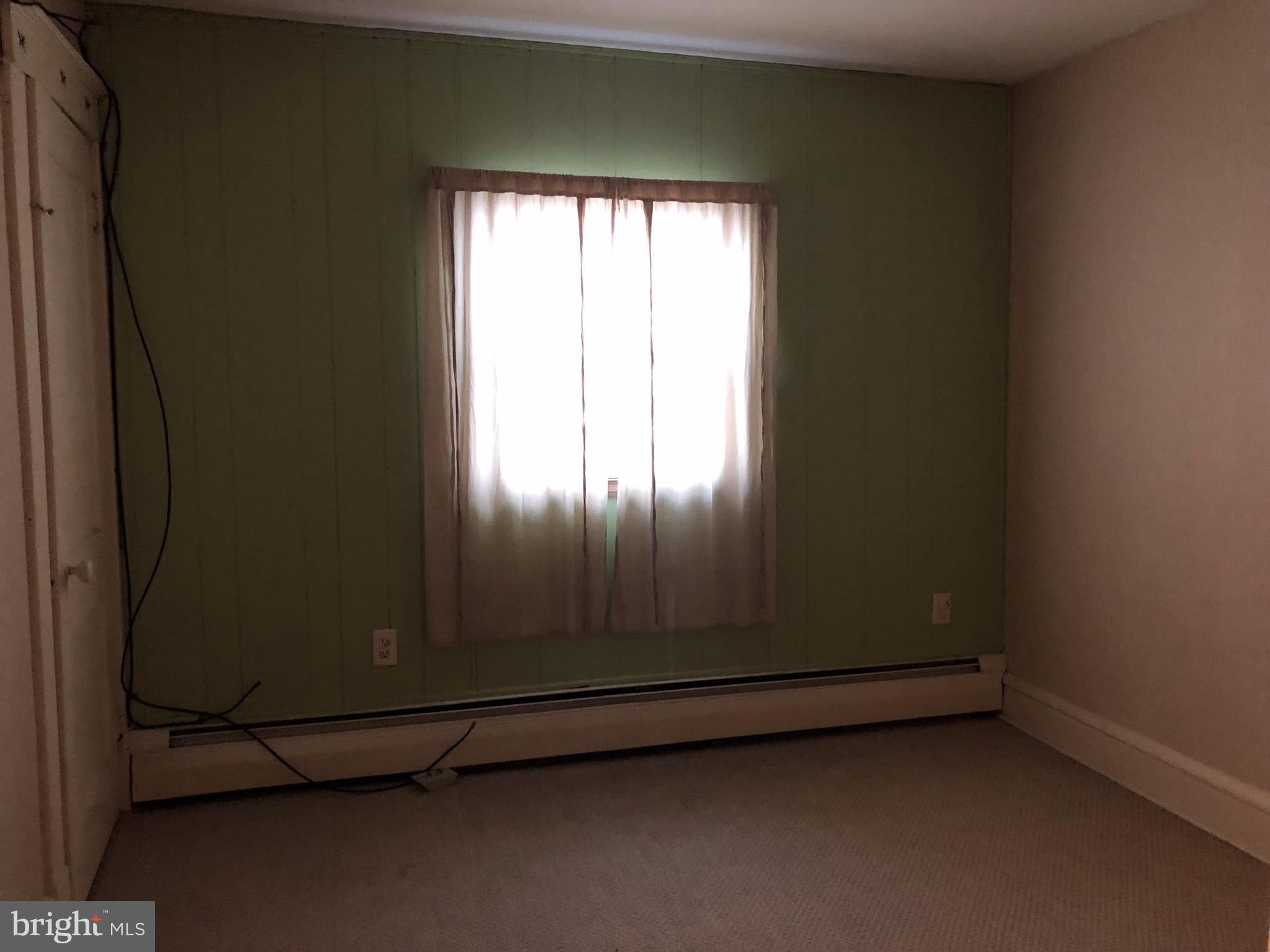 FRACKVILLE - Residential