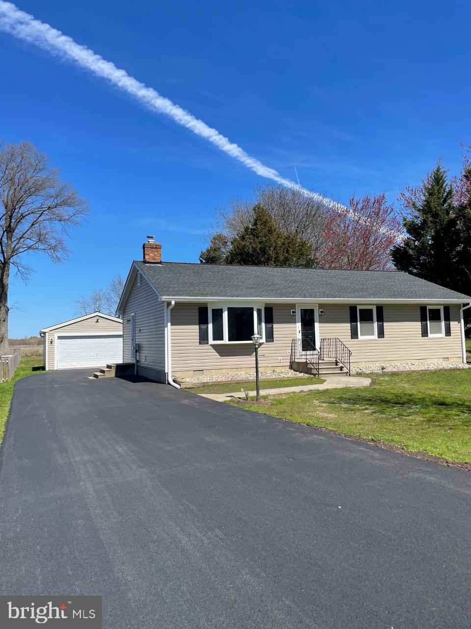 CLOVERFIELDS - Residential Lease