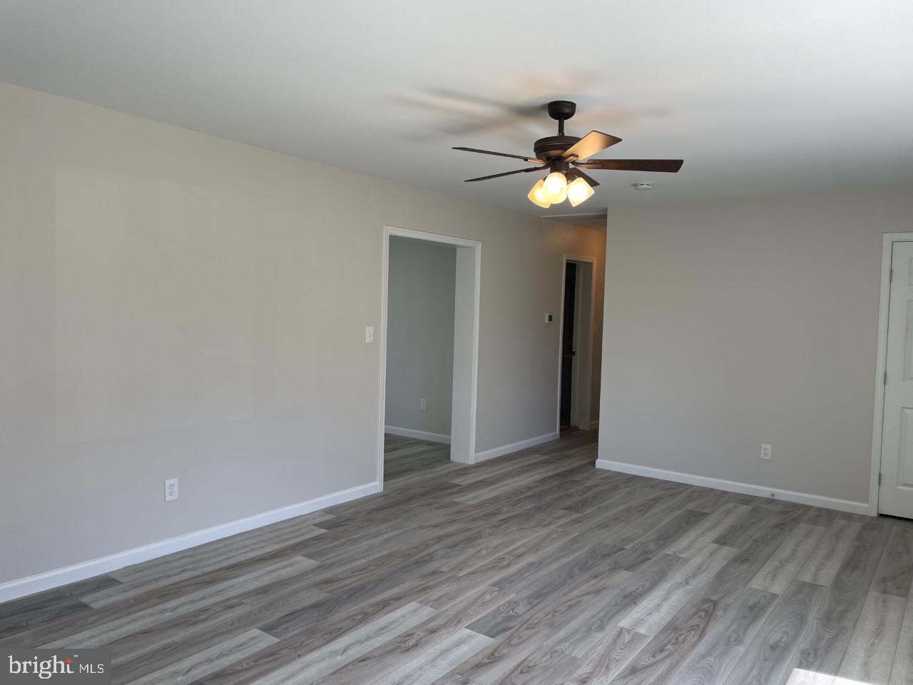 CLOVERFIELDS - Residential Lease