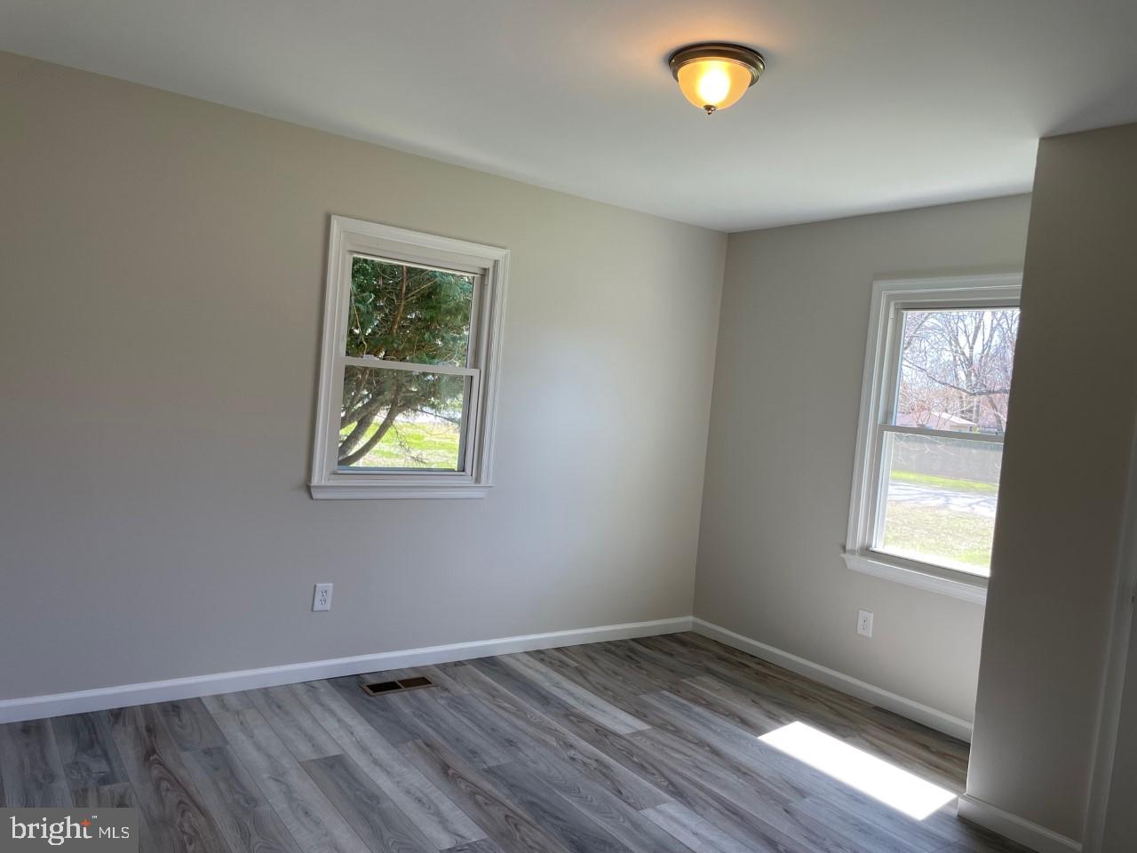 CLOVERFIELDS - Residential Lease