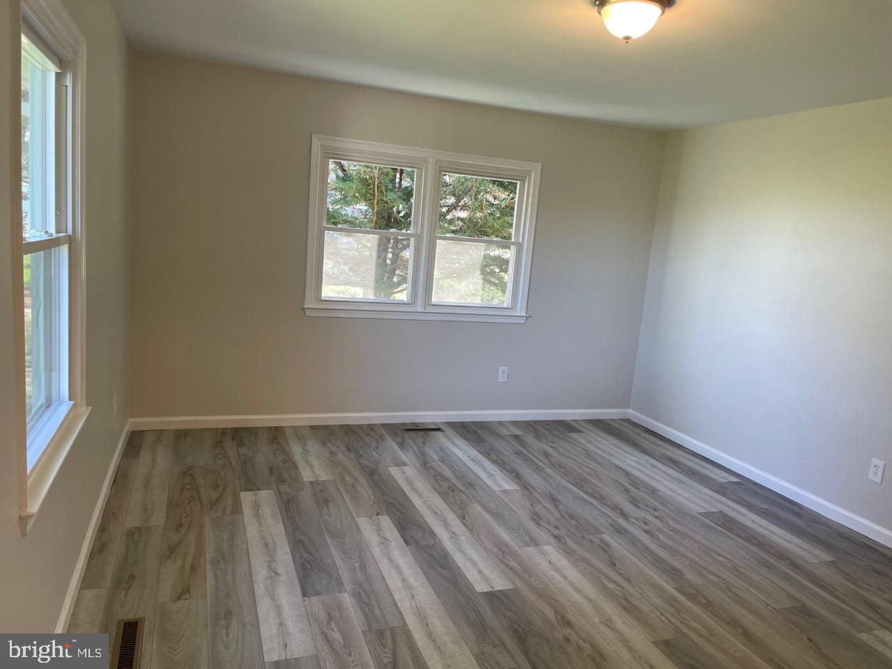 CLOVERFIELDS - Residential Lease