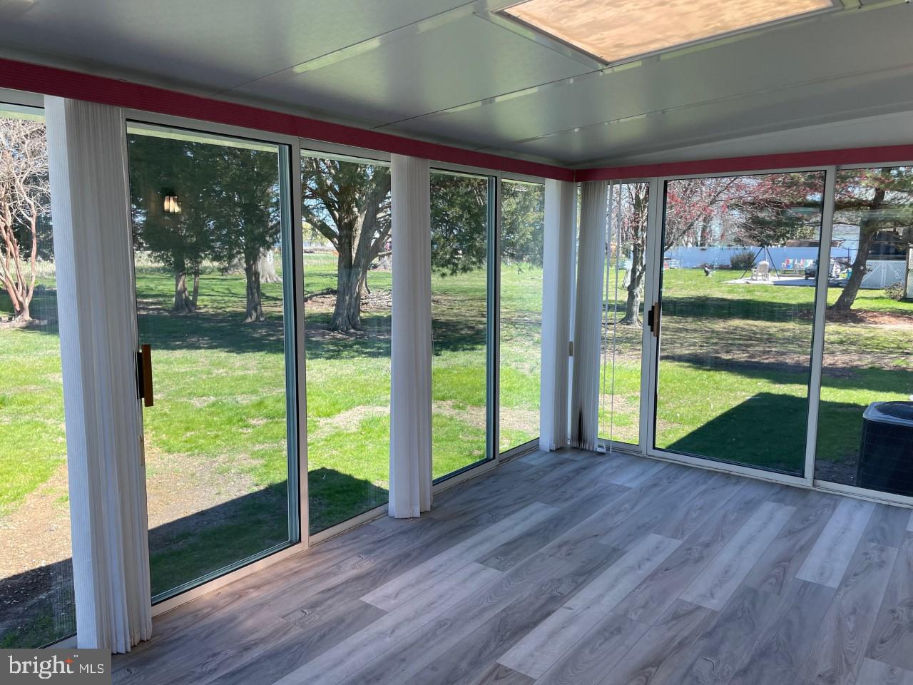 CLOVERFIELDS - Residential Lease