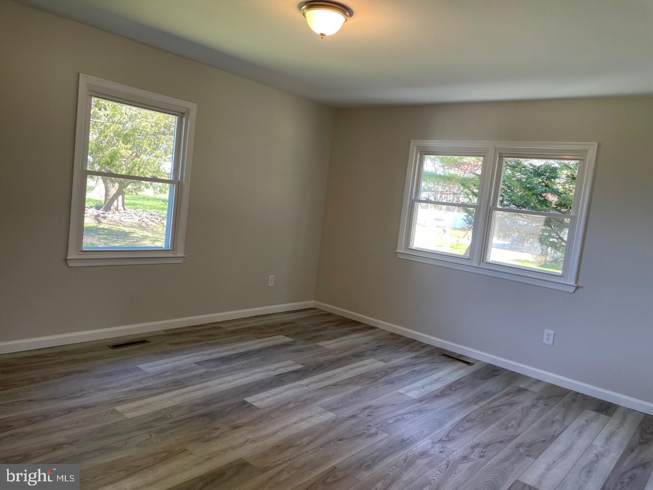 CLOVERFIELDS - Residential Lease