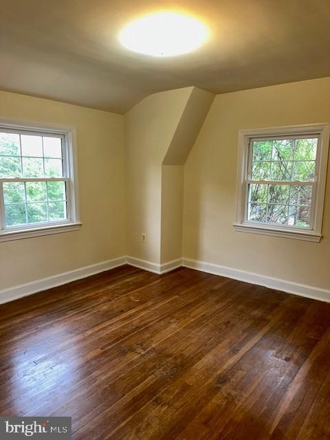 ROCKVILLE - Residential