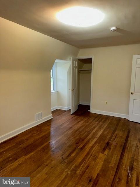 ROCKVILLE - Residential