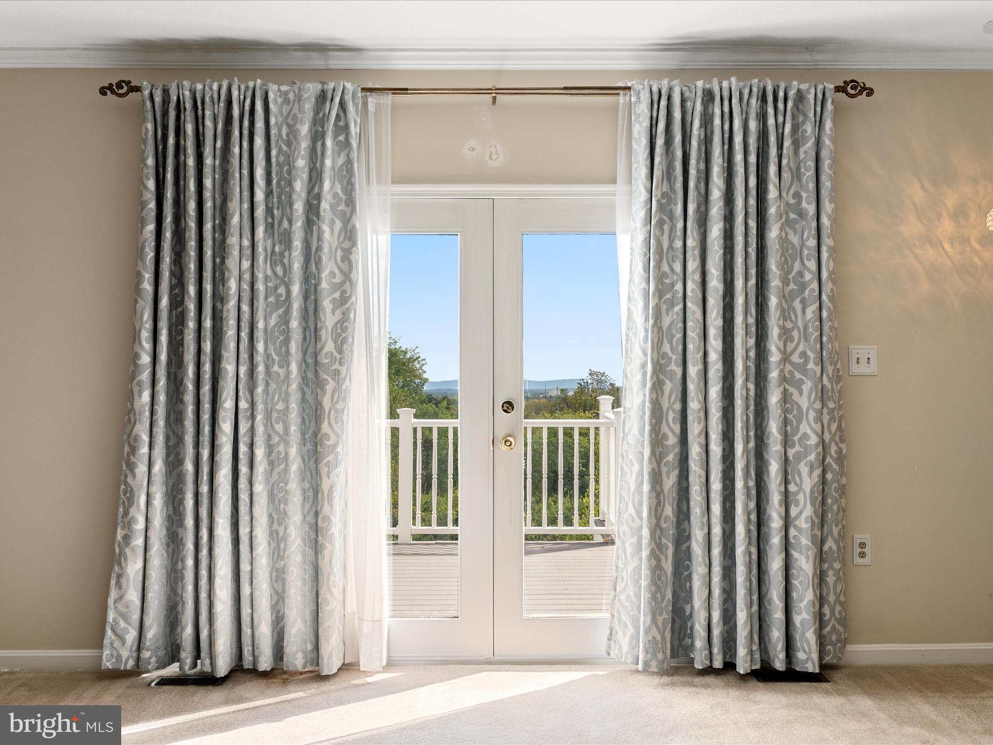 PUNKIN RIDGE ESTATES - Residential