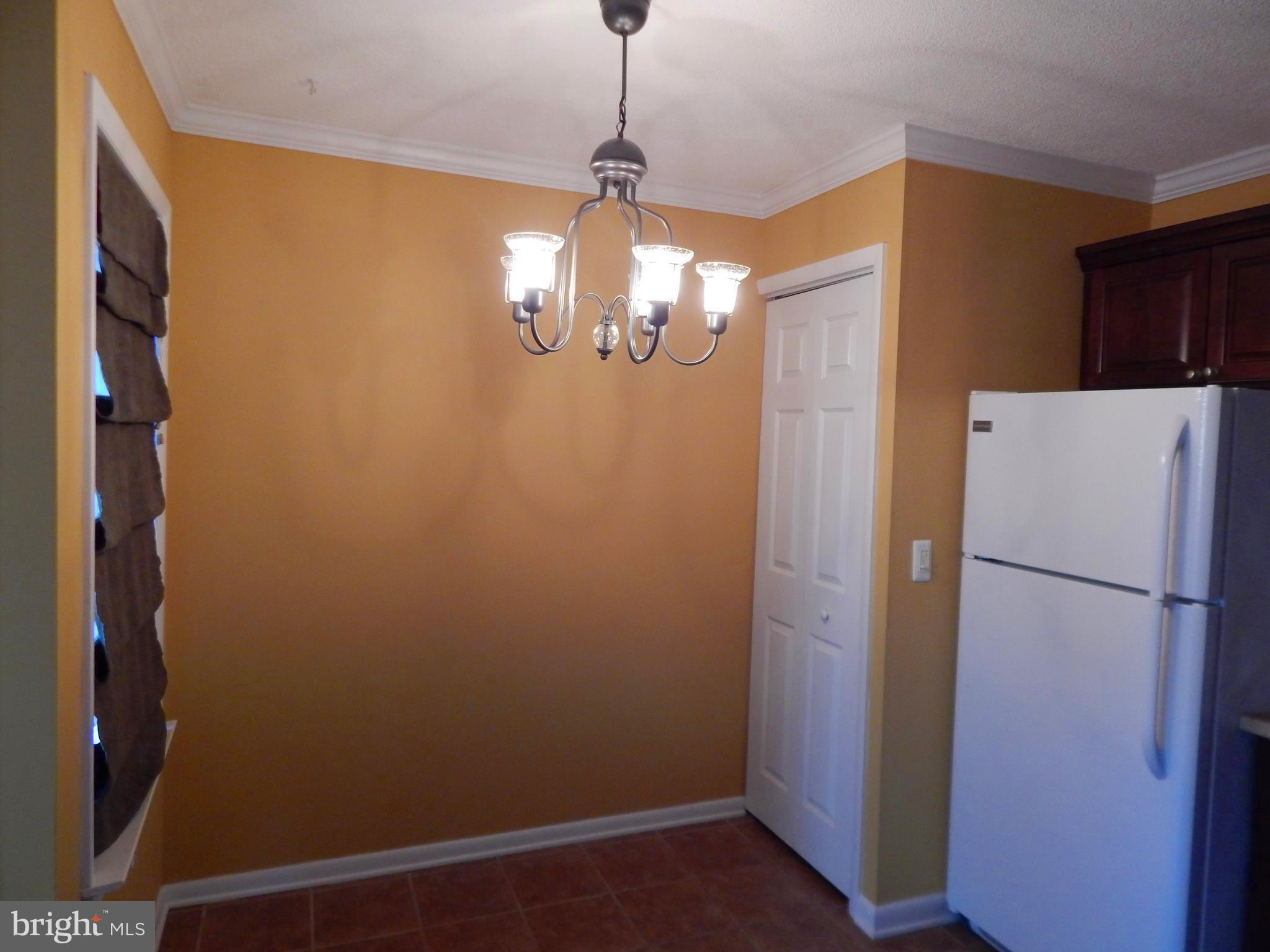 THOMPSON CREEK CONDOS - Residential Lease