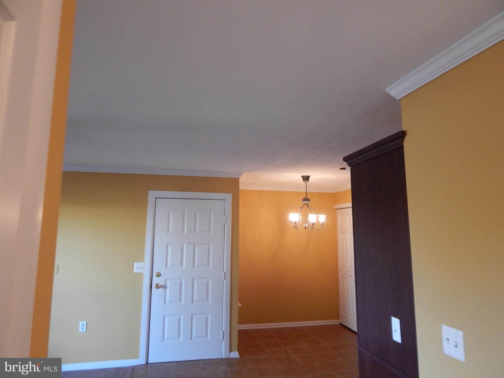 THOMPSON CREEK CONDOS - Residential Lease