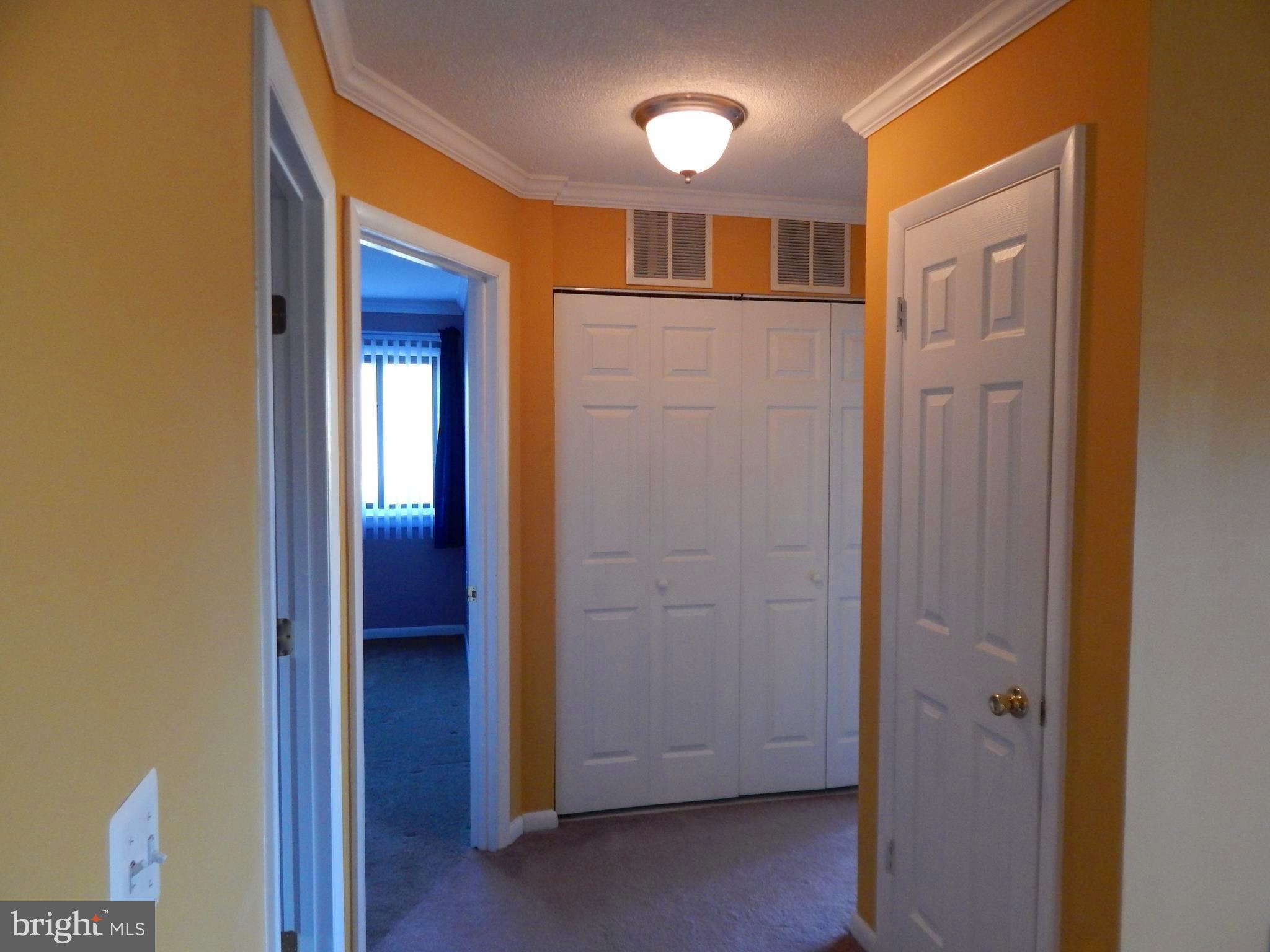 THOMPSON CREEK CONDOS - Residential Lease