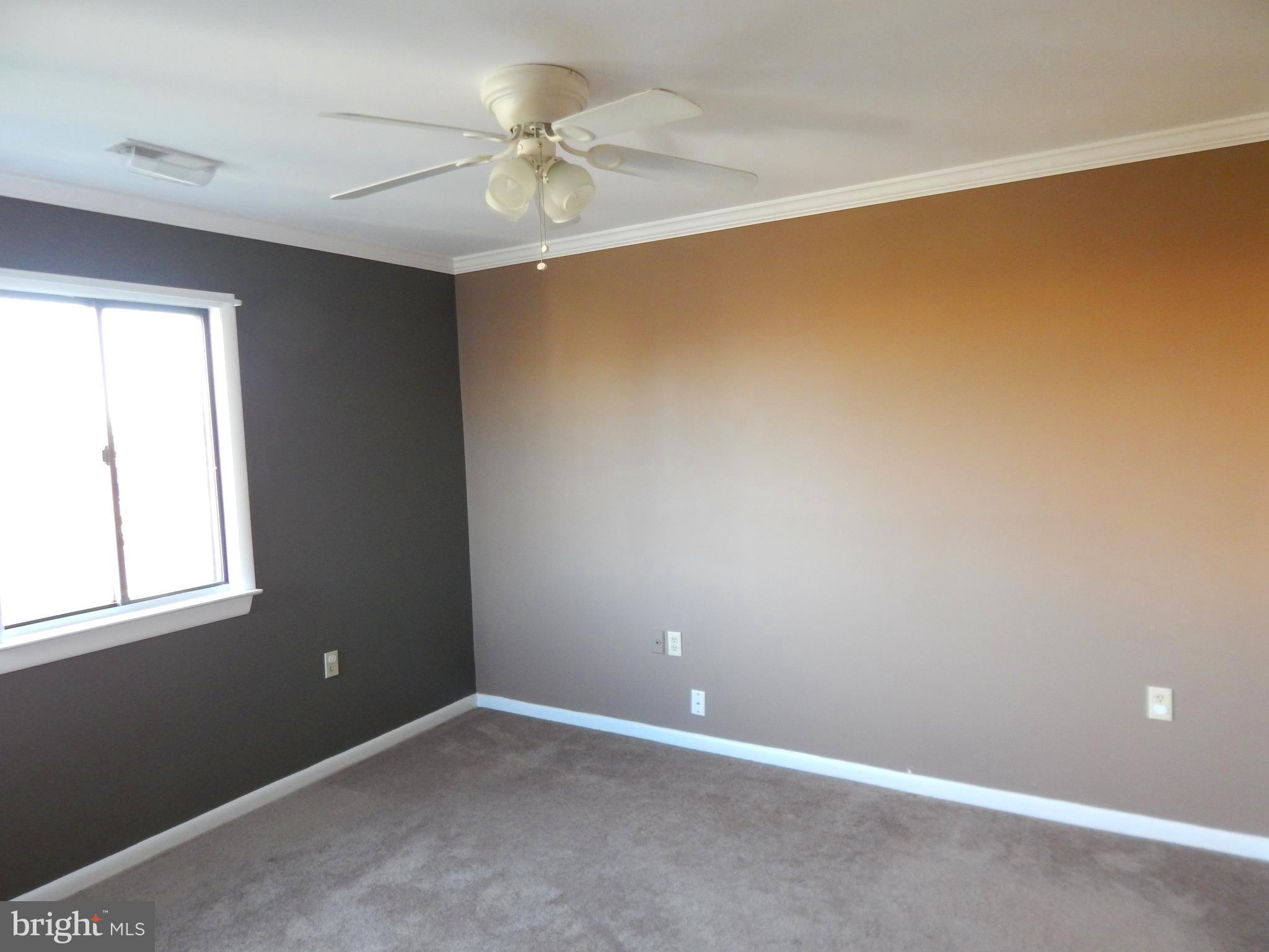 THOMPSON CREEK CONDOS - Residential Lease