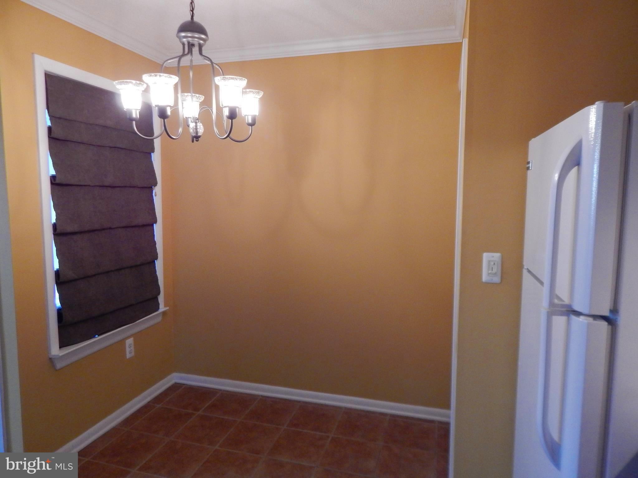 THOMPSON CREEK CONDOS - Residential Lease