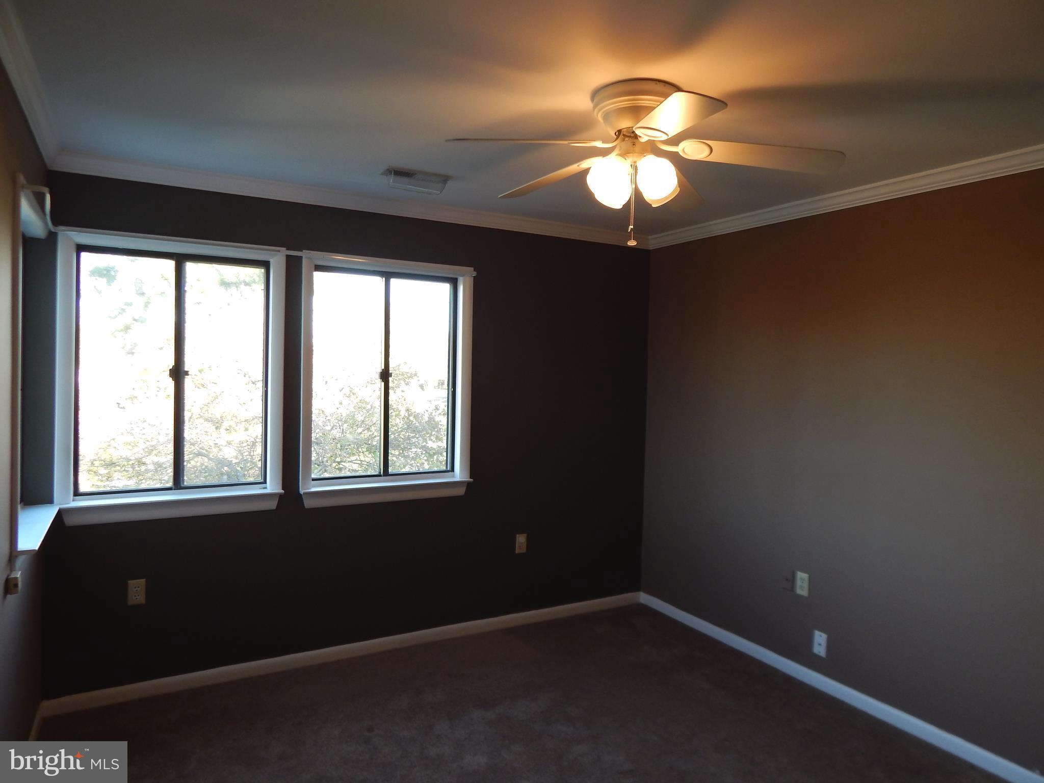 THOMPSON CREEK CONDOS - Residential Lease