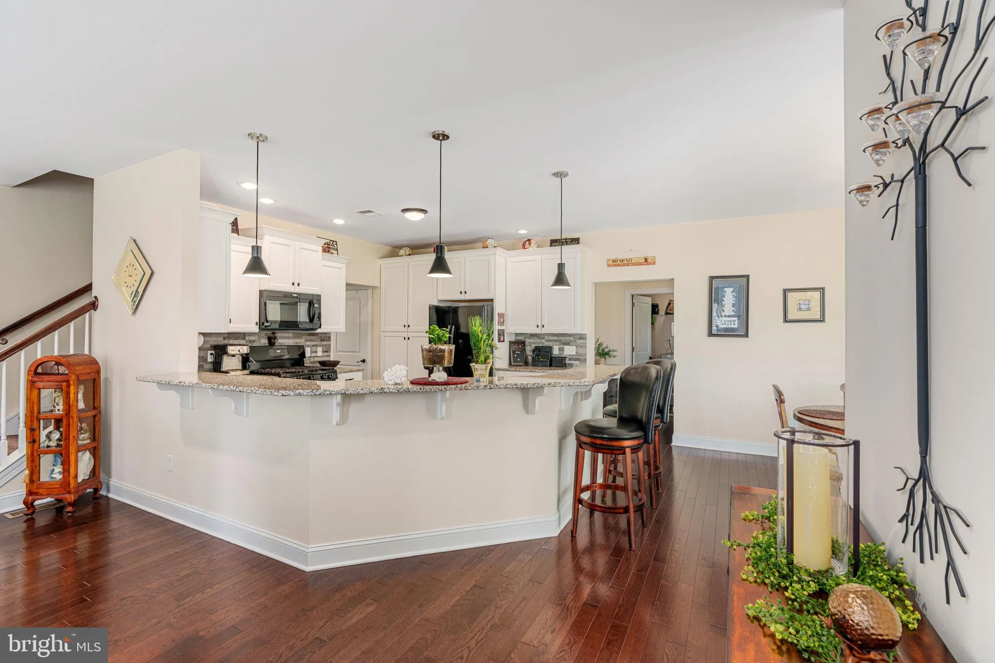 Breinigsville, Pennsylvania 18031, United States, 4 Bedrooms Bedrooms, ,3 BathroomsBathrooms,Residential,Pending,184873