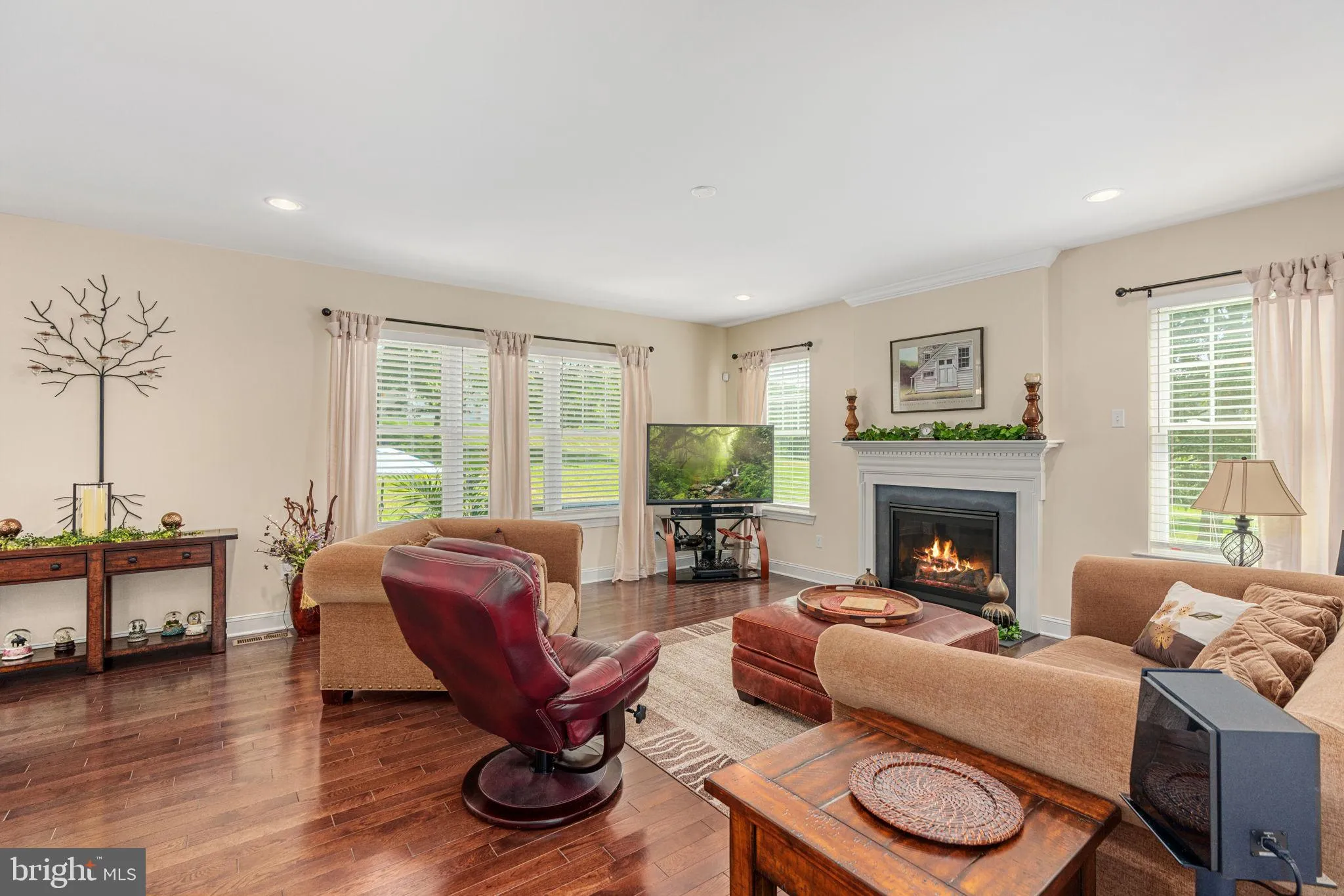 Breinigsville, Pennsylvania 18031, United States, 4 Bedrooms Bedrooms, ,3 BathroomsBathrooms,Residential,Pending,184873