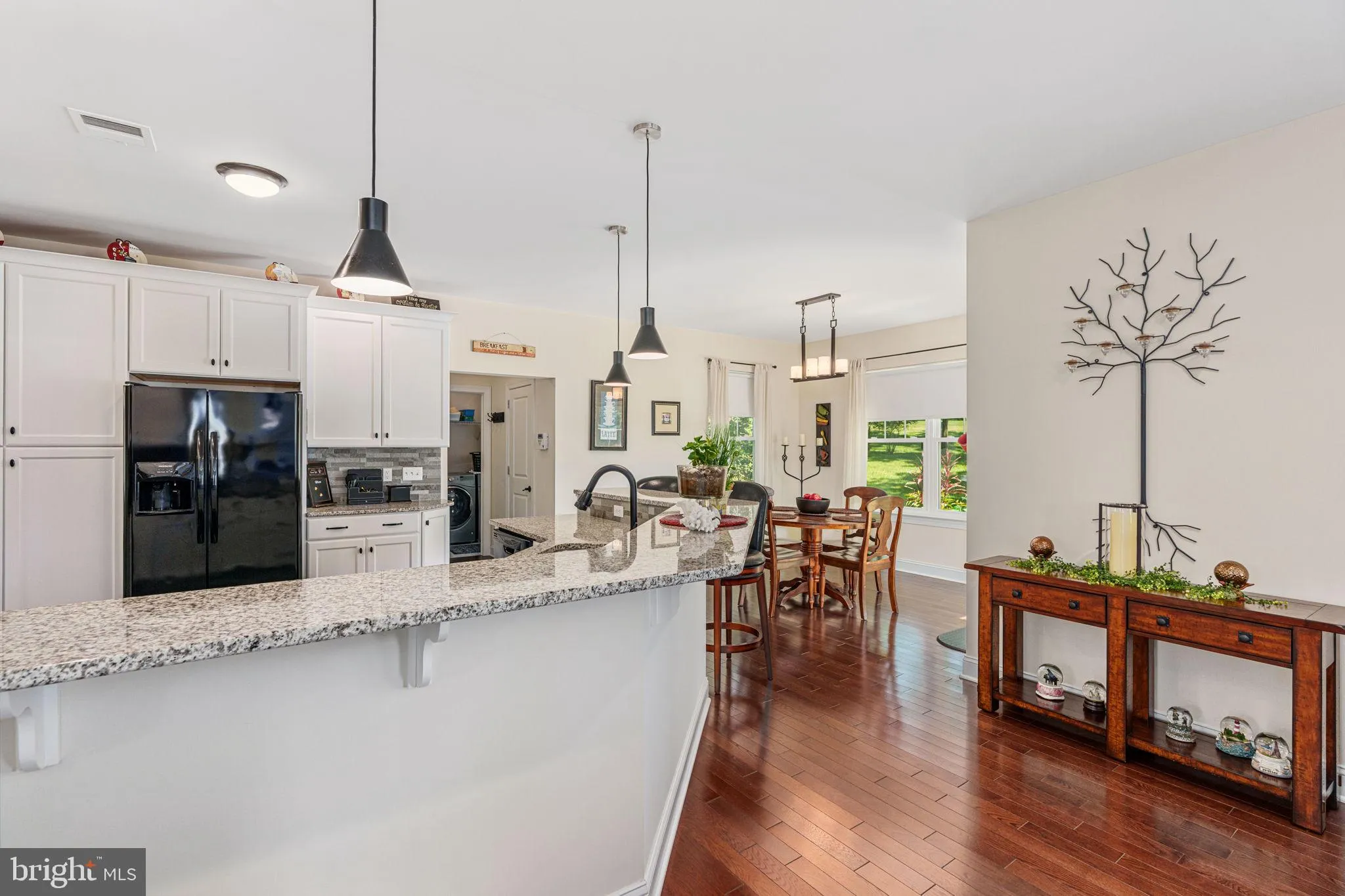 Breinigsville, Pennsylvania 18031, United States, 4 Bedrooms Bedrooms, ,3 BathroomsBathrooms,Residential,Pending,184873