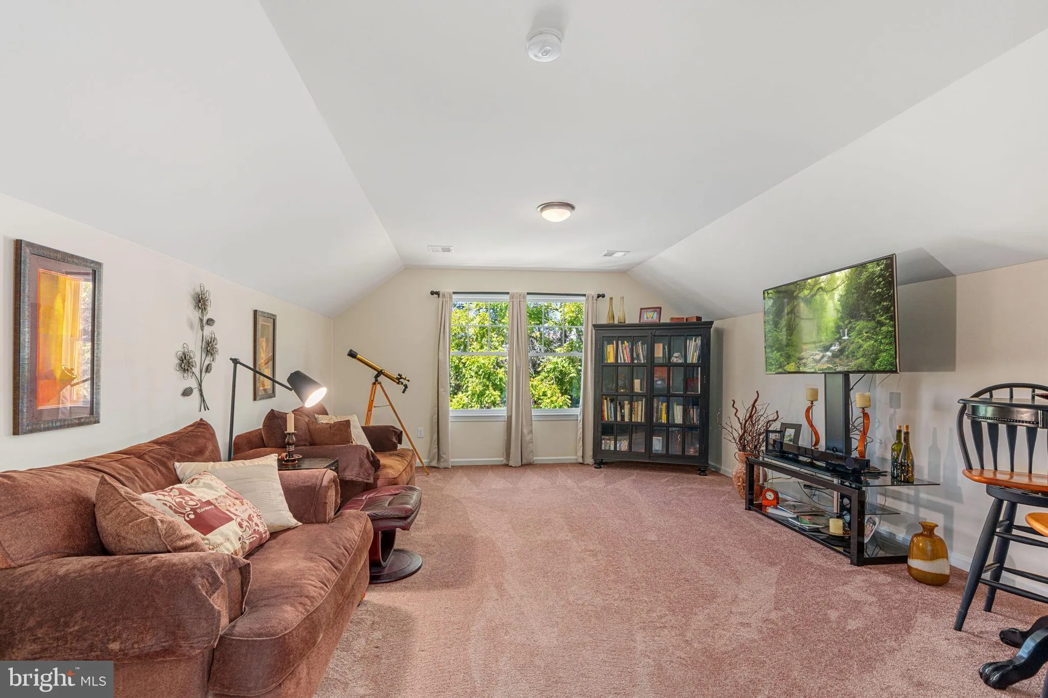 Breinigsville, Pennsylvania 18031, United States, 4 Bedrooms Bedrooms, ,3 BathroomsBathrooms,Residential,Pending,184873