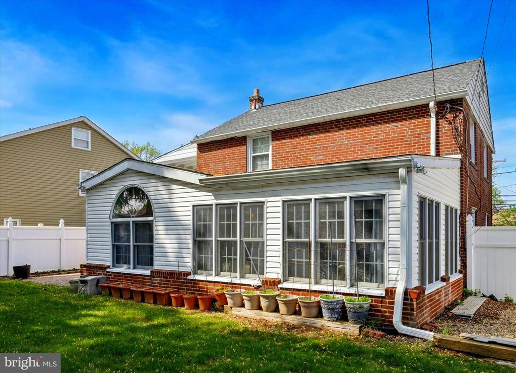 Photo of 306 E Springfield Road, SPRINGFIELD, PA 19064 (MLS # PADE2089776)