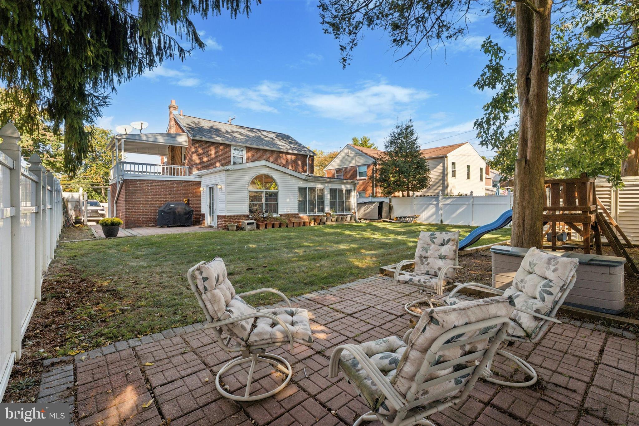 SPRINGFIELD - Residential