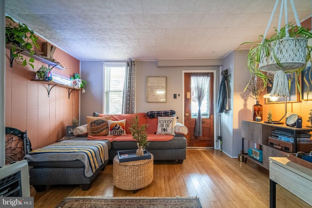 Photo of 218 S 2nd Street, WRIGHTSVILLE, PA 17368 (MLS # PAYK2088734)