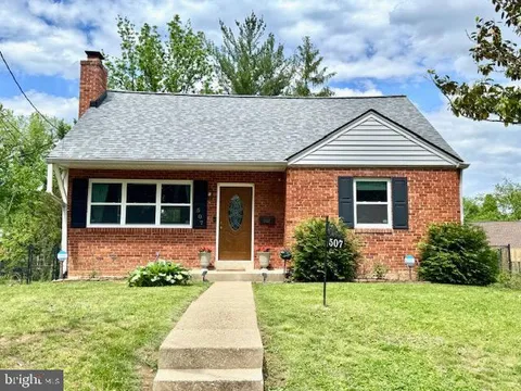 507 Kerwin Court, Silver Spring, MD MLS: MDMC2176866
