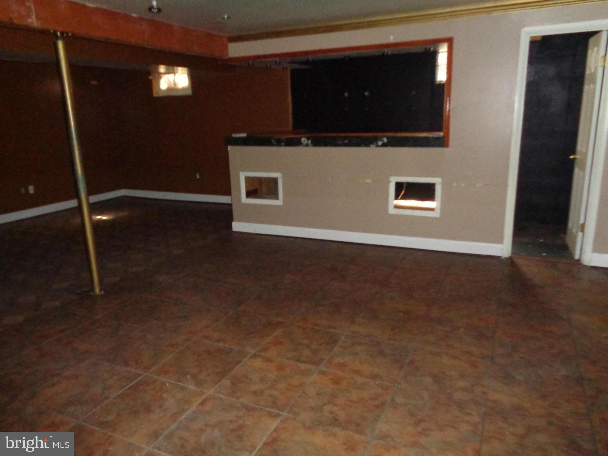 ROBIN HOOD PLAINS - Residential