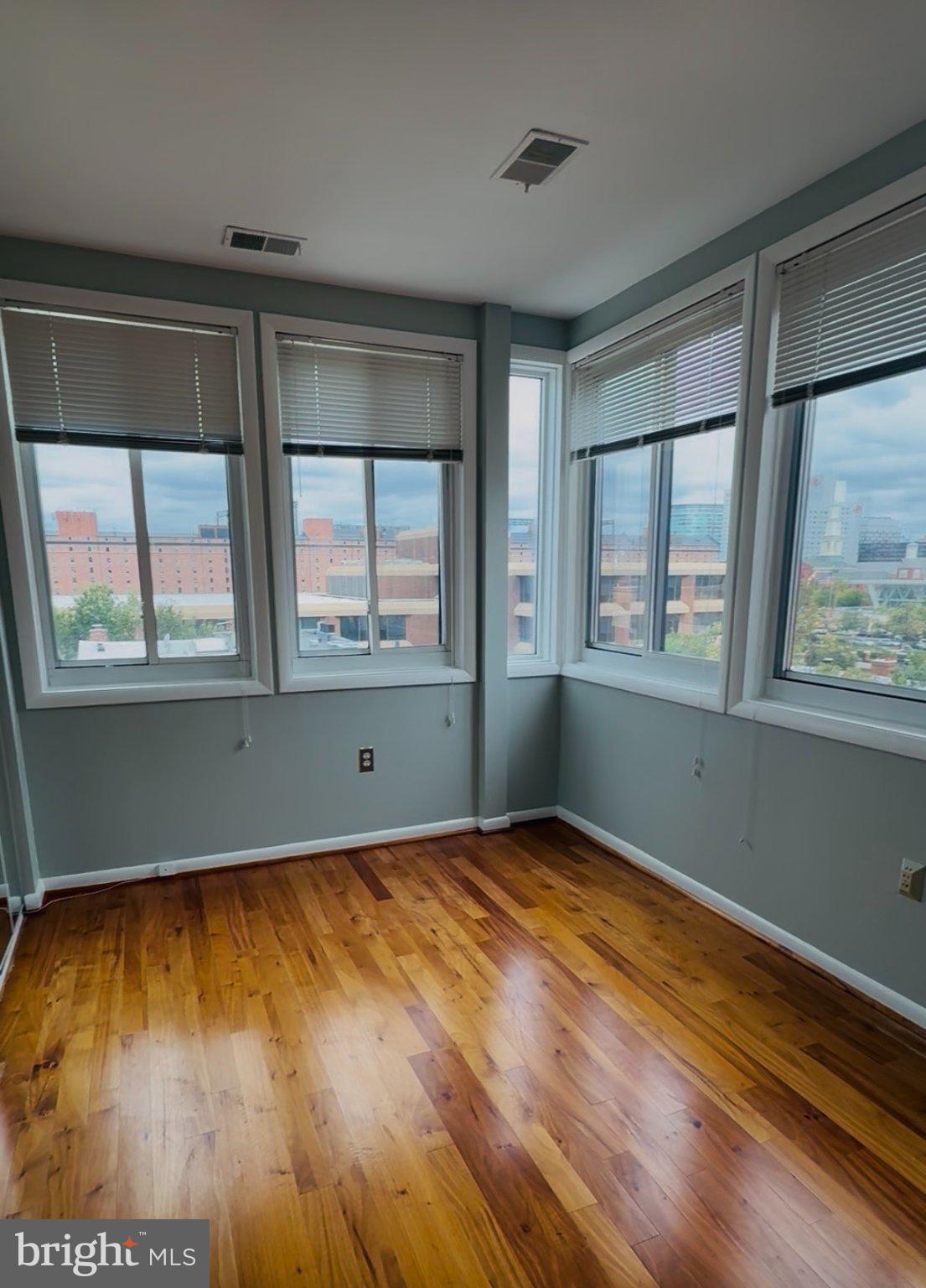 123 W BARRE STREET PH-4