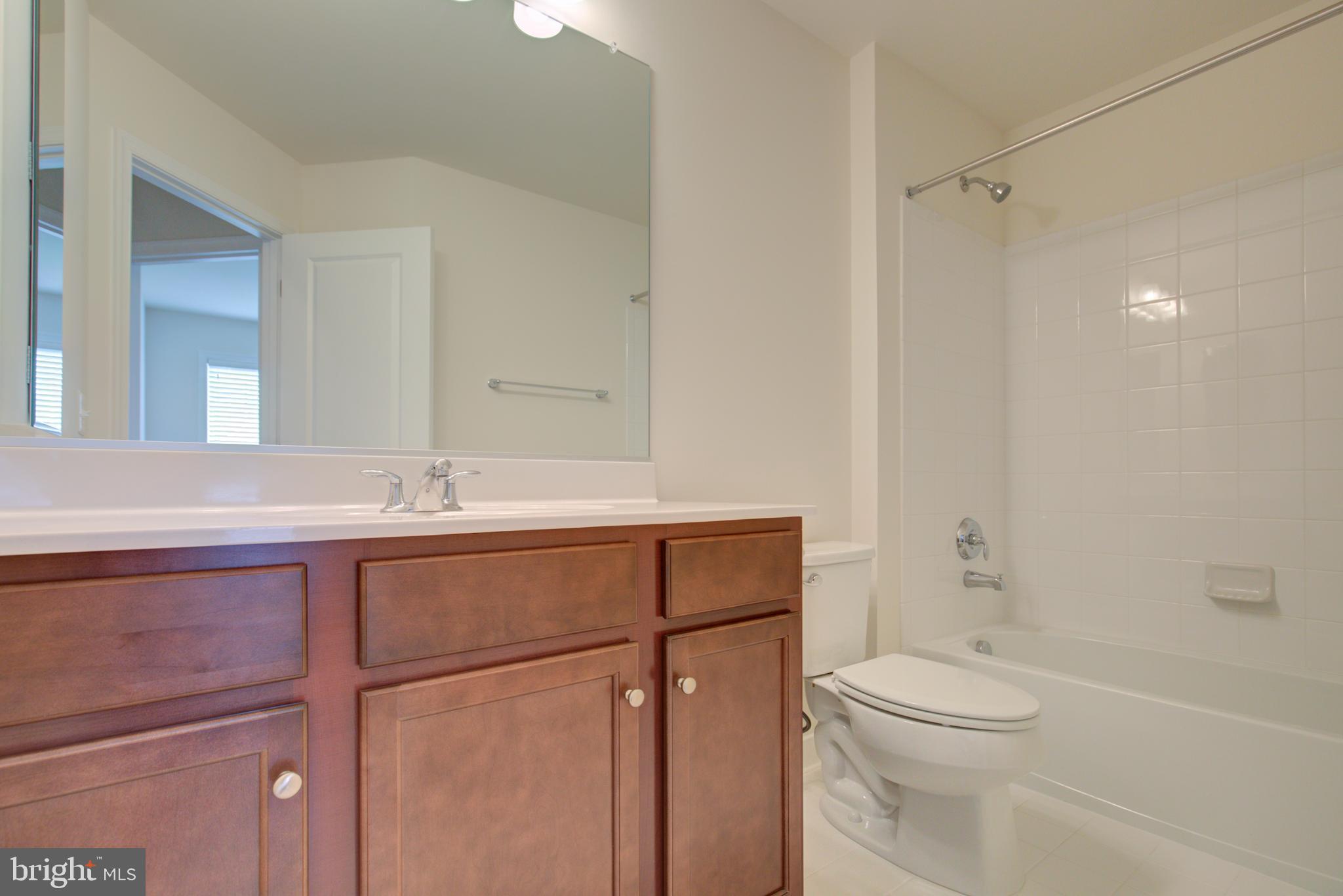 FIELDSTONE - Residential Lease