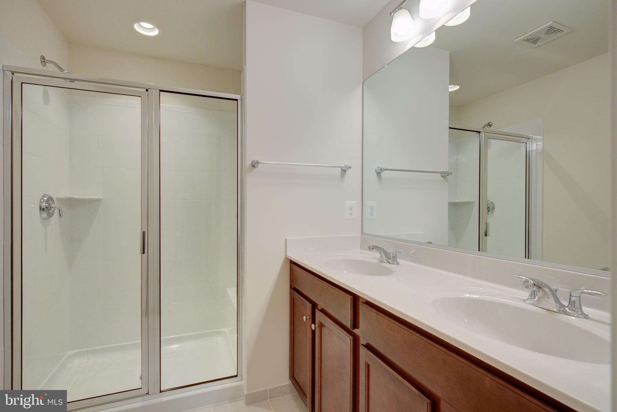 FIELDSTONE - Residential Lease