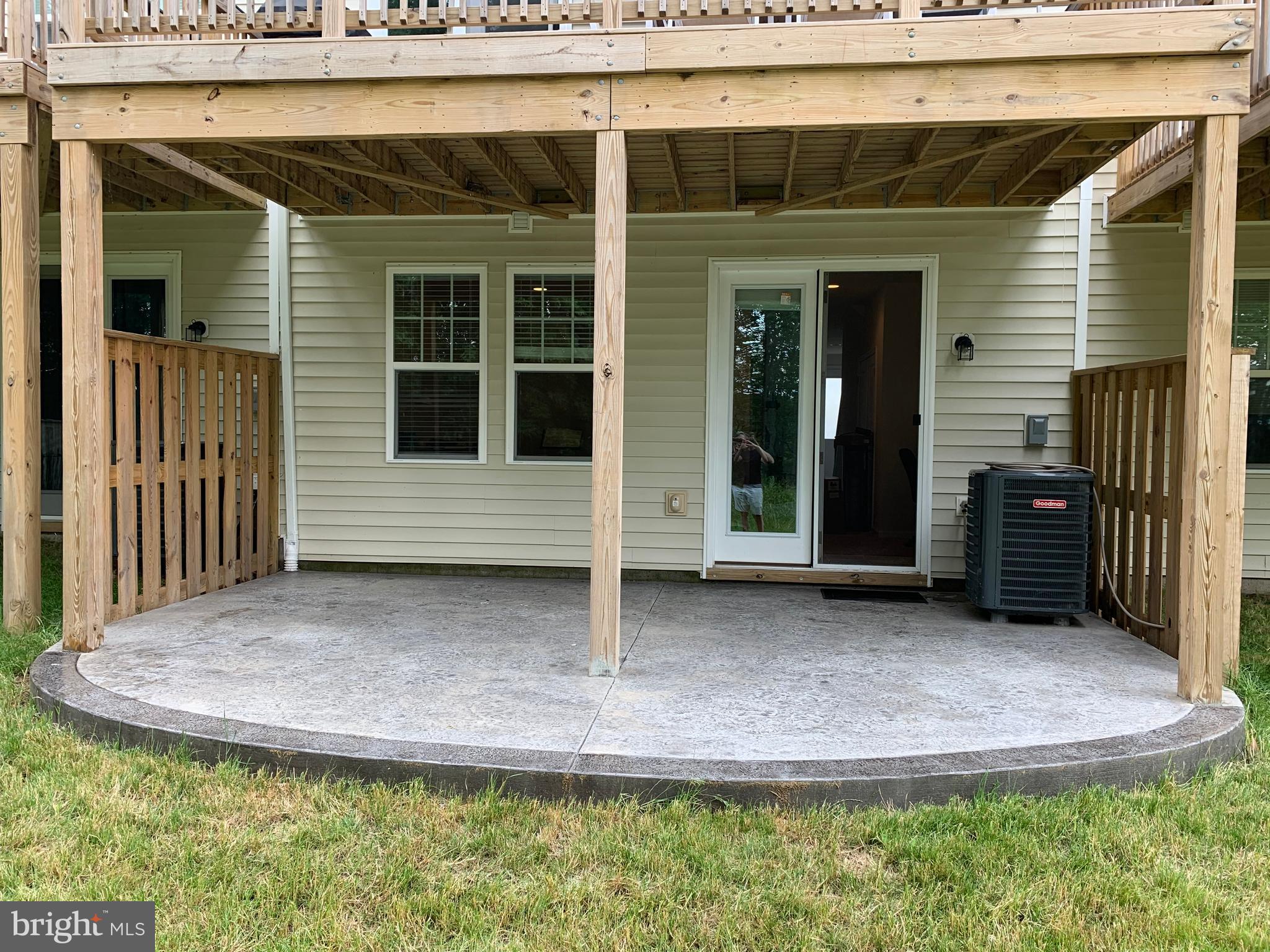 FIELDSTONE - Residential Lease