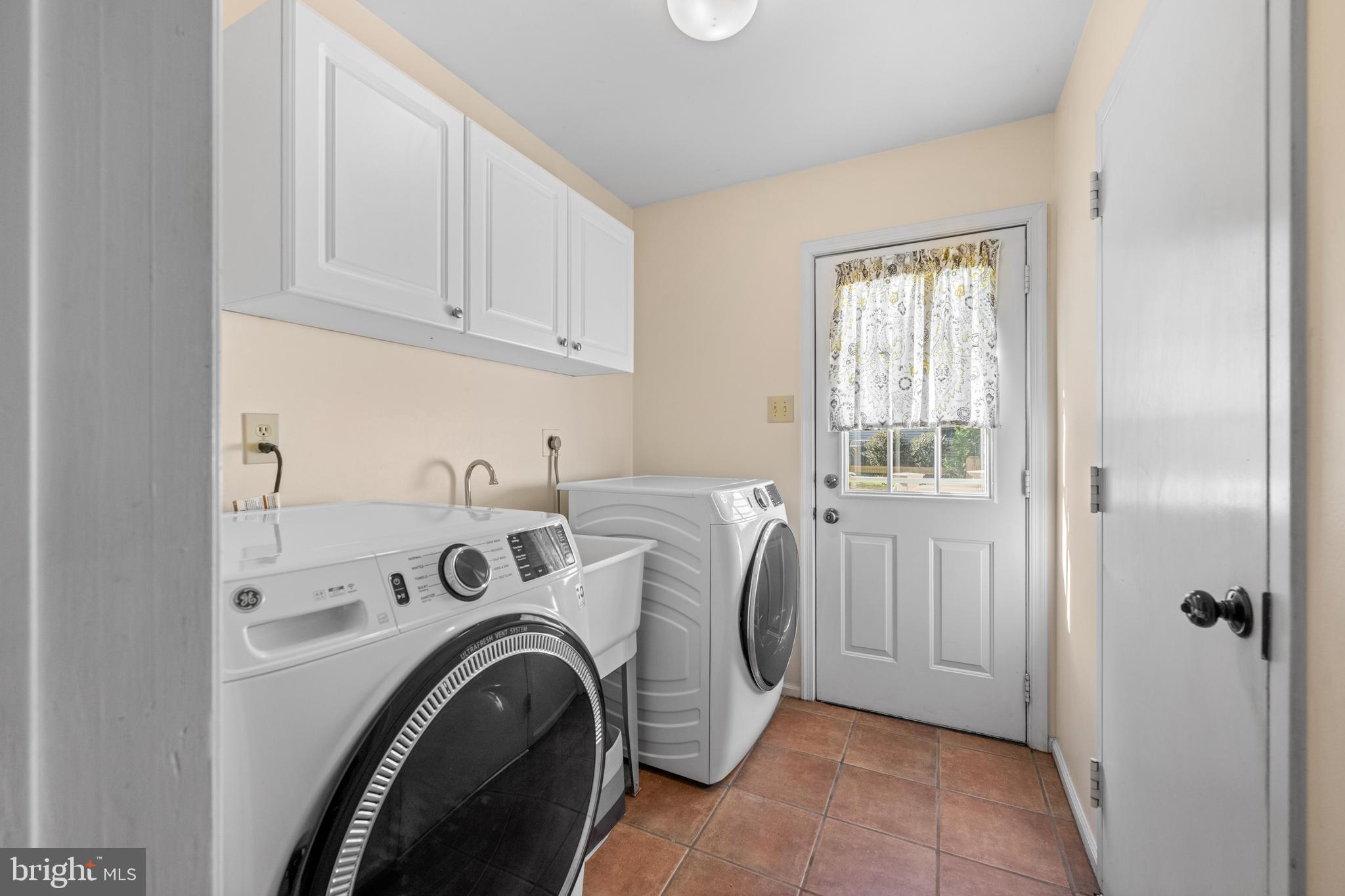 WOODLARK FARM - Residential