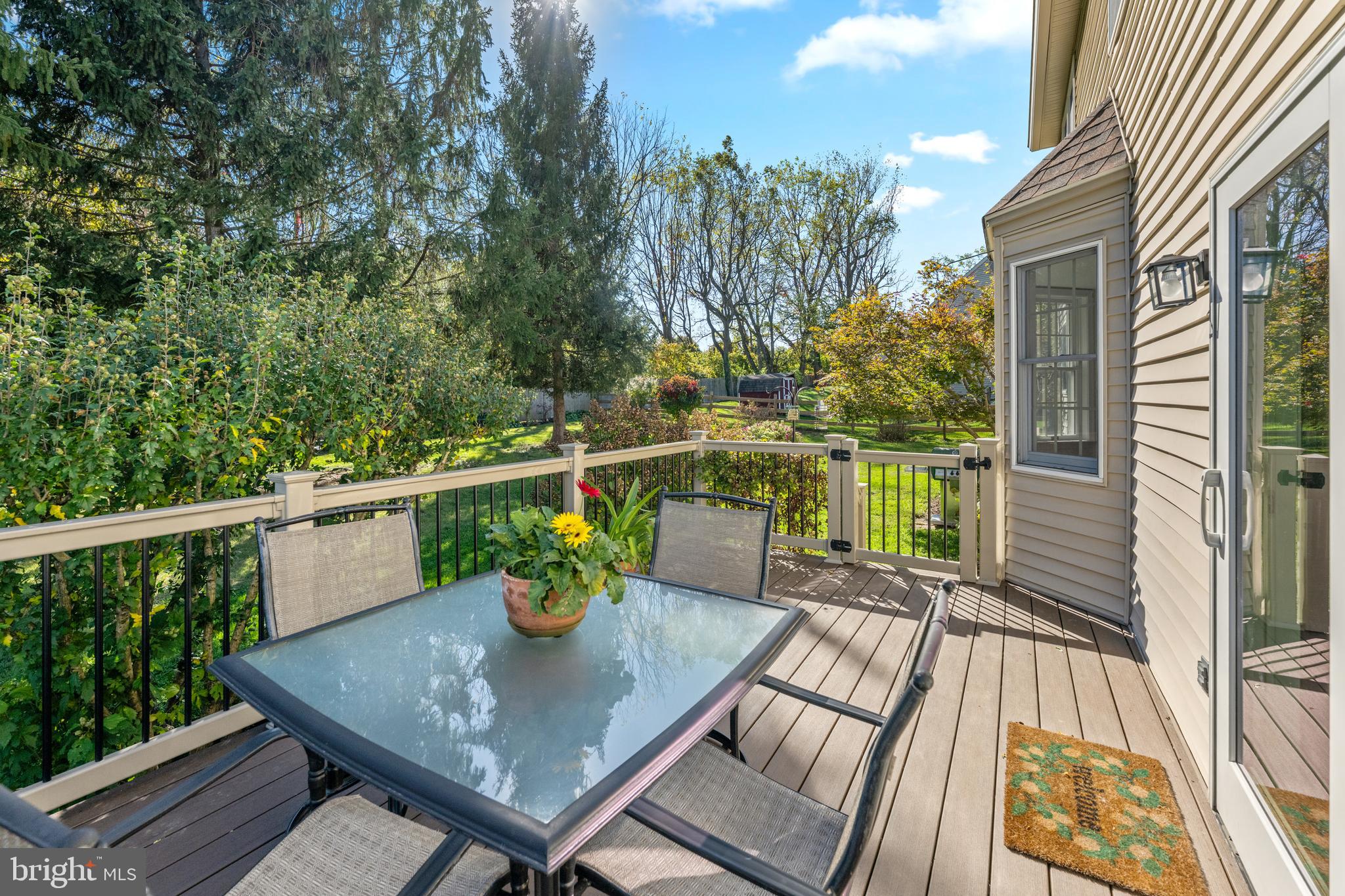 WOODLARK FARM - Residential