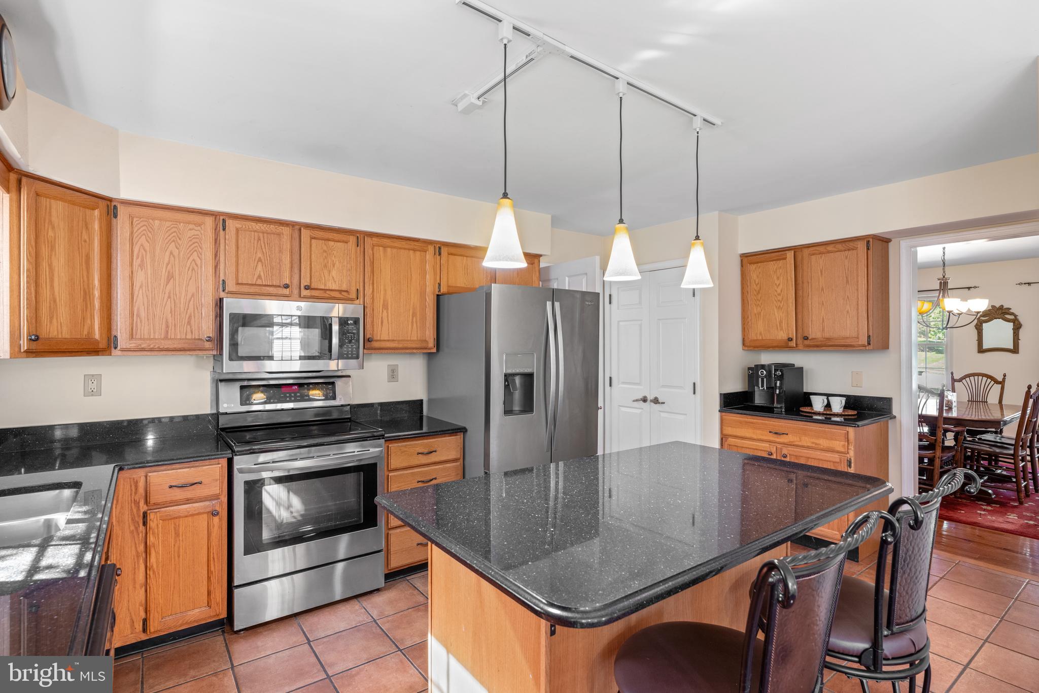 WOODLARK FARM - Residential