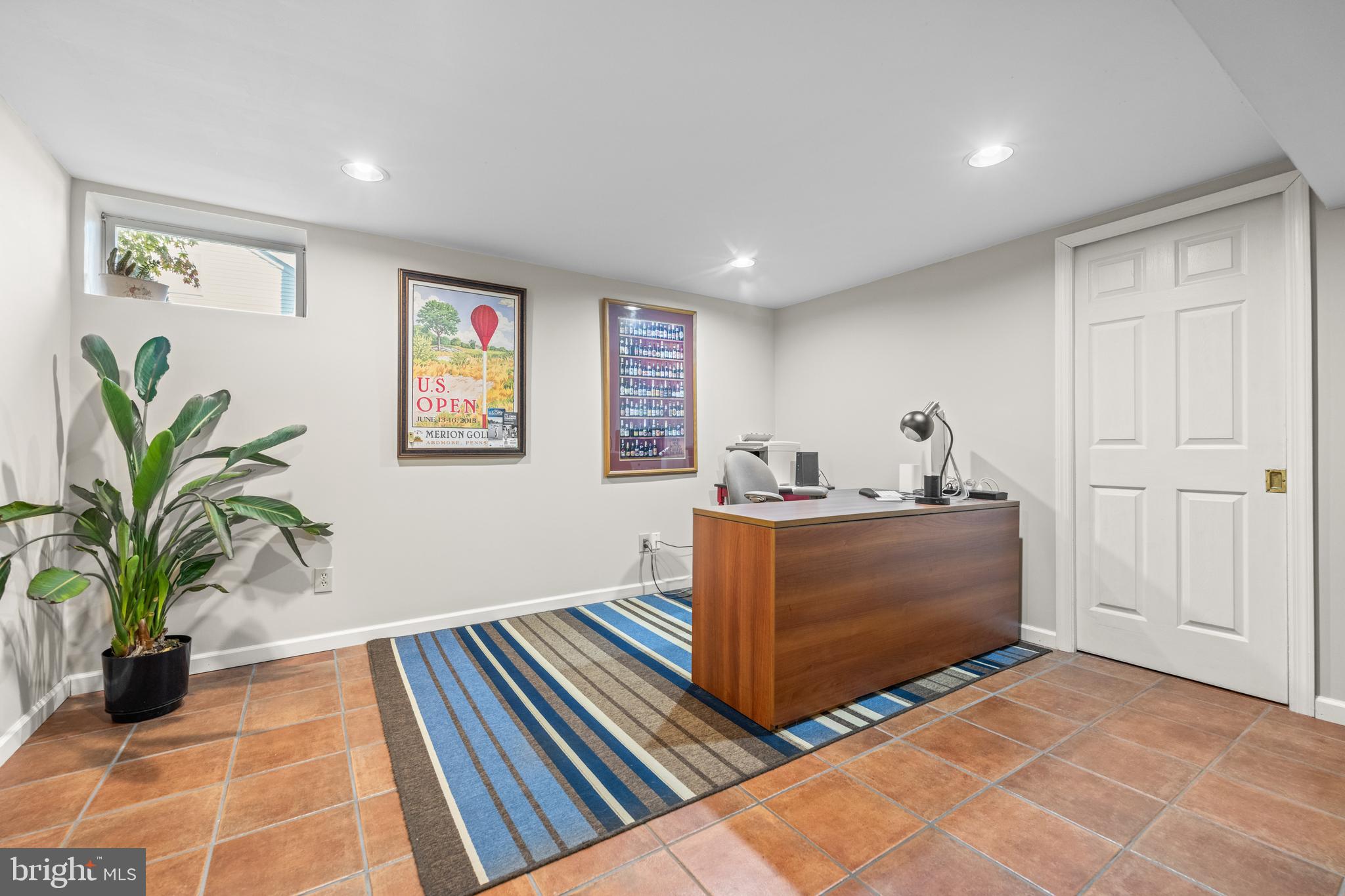 WOODLARK FARM - Residential