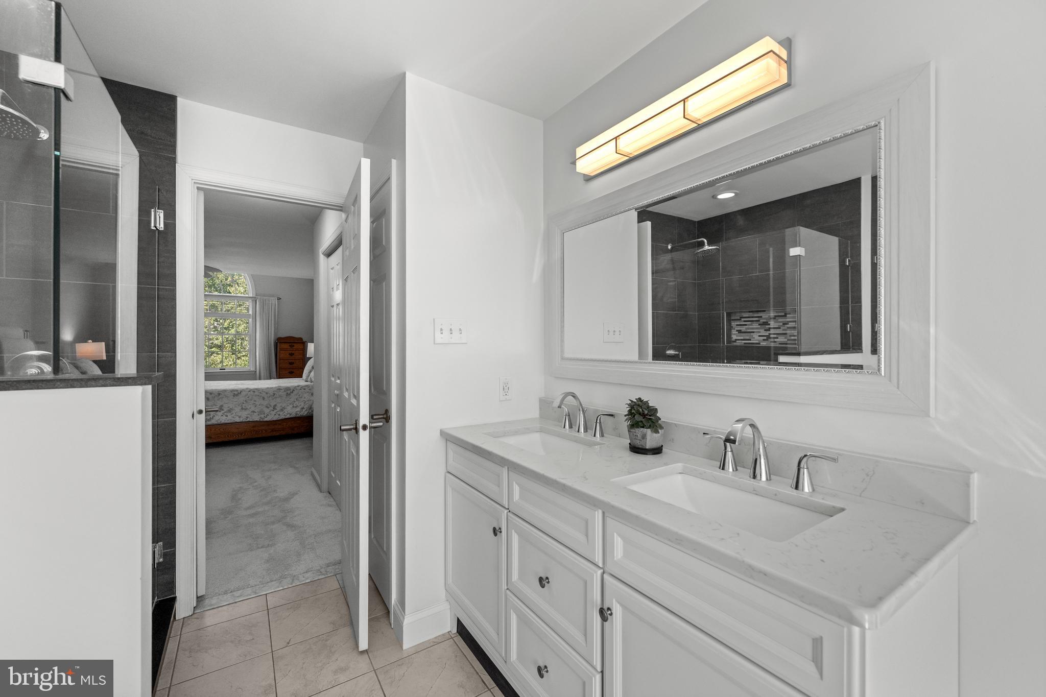 WOODLARK FARM - Residential