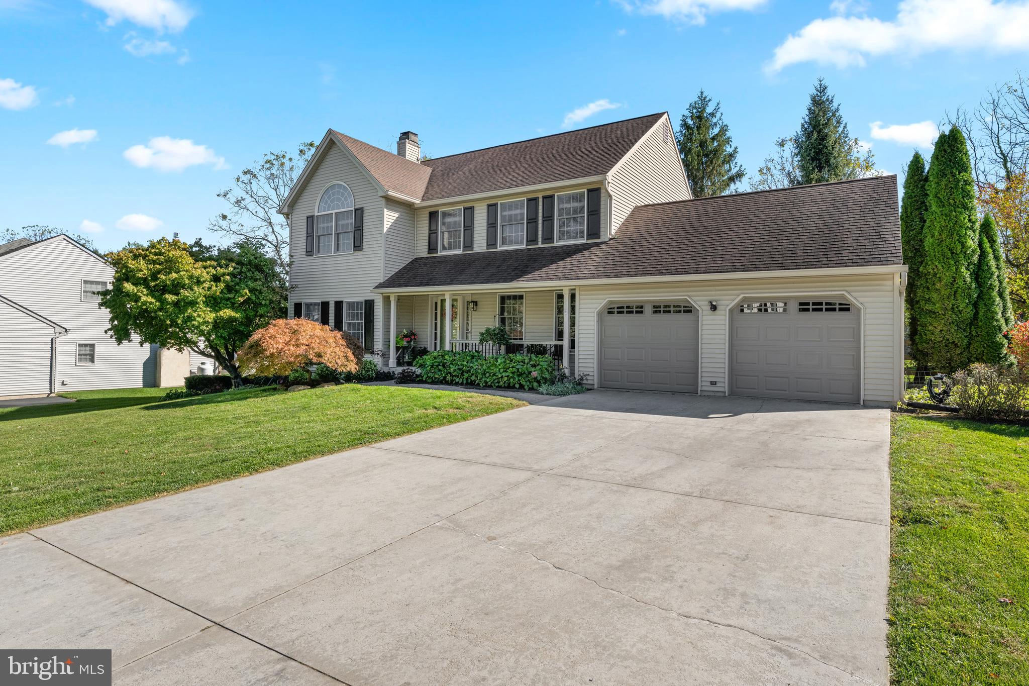 WOODLARK FARM - Residential