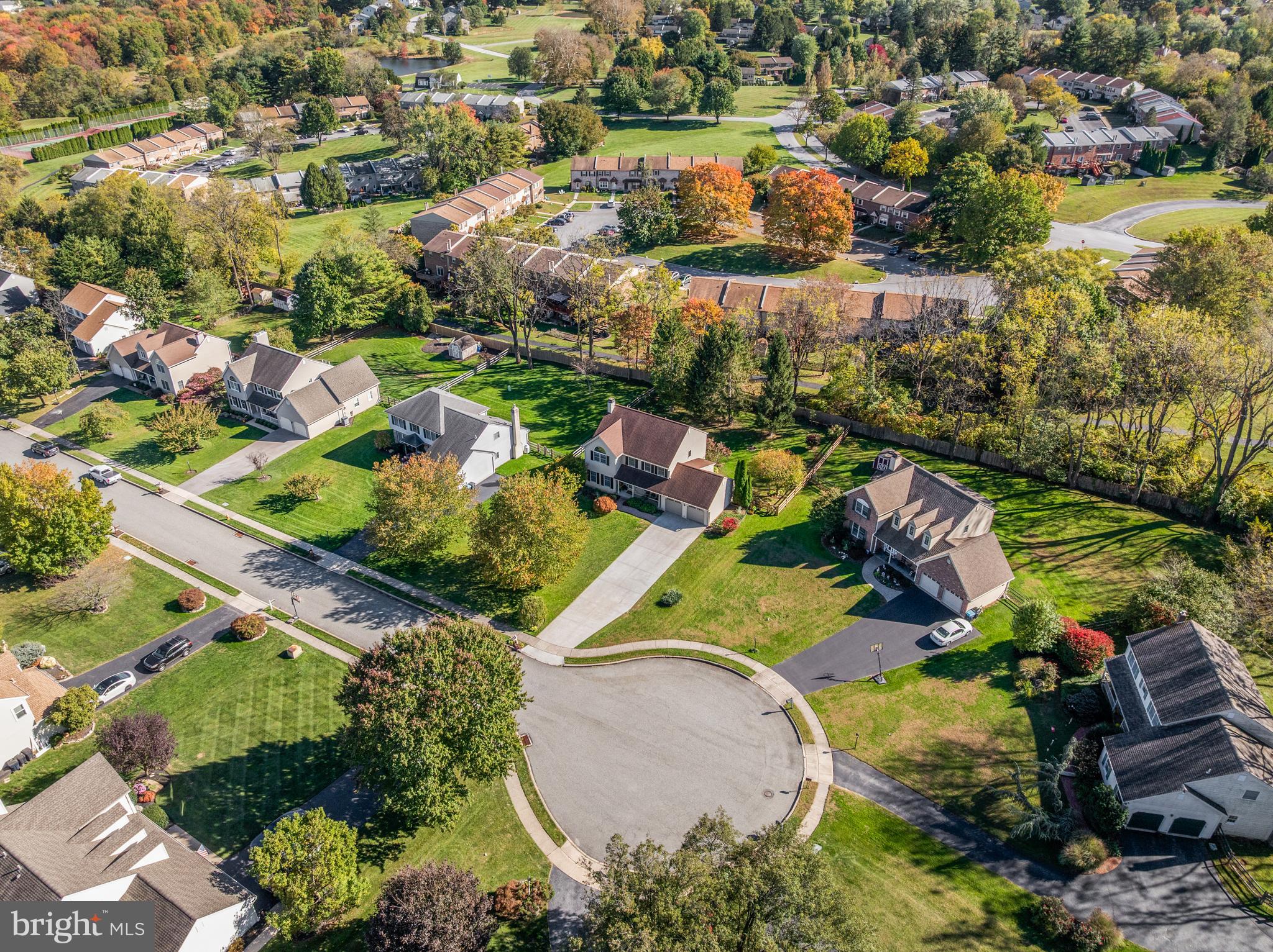 WOODLARK FARM - Residential