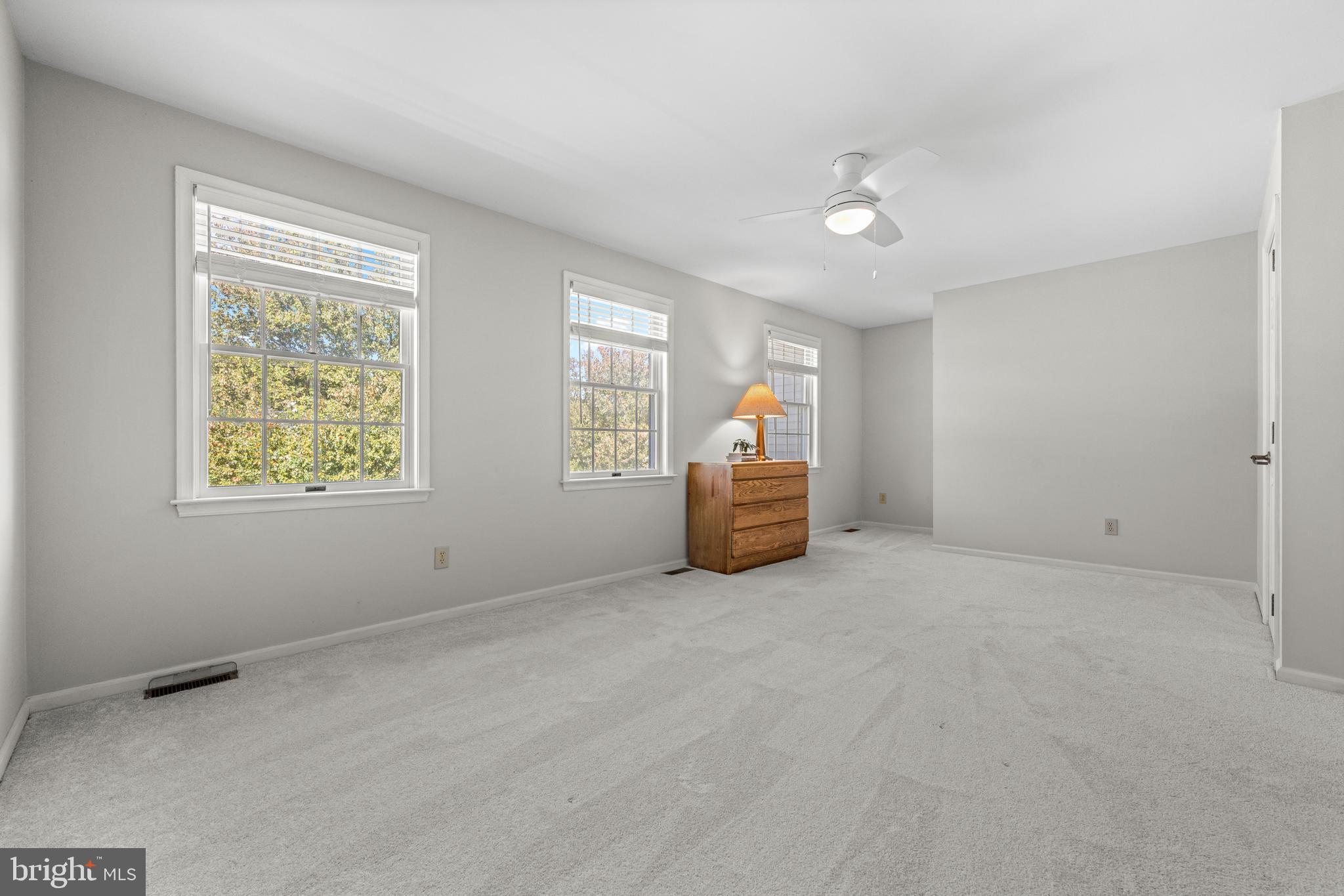 WOODLARK FARM - Residential