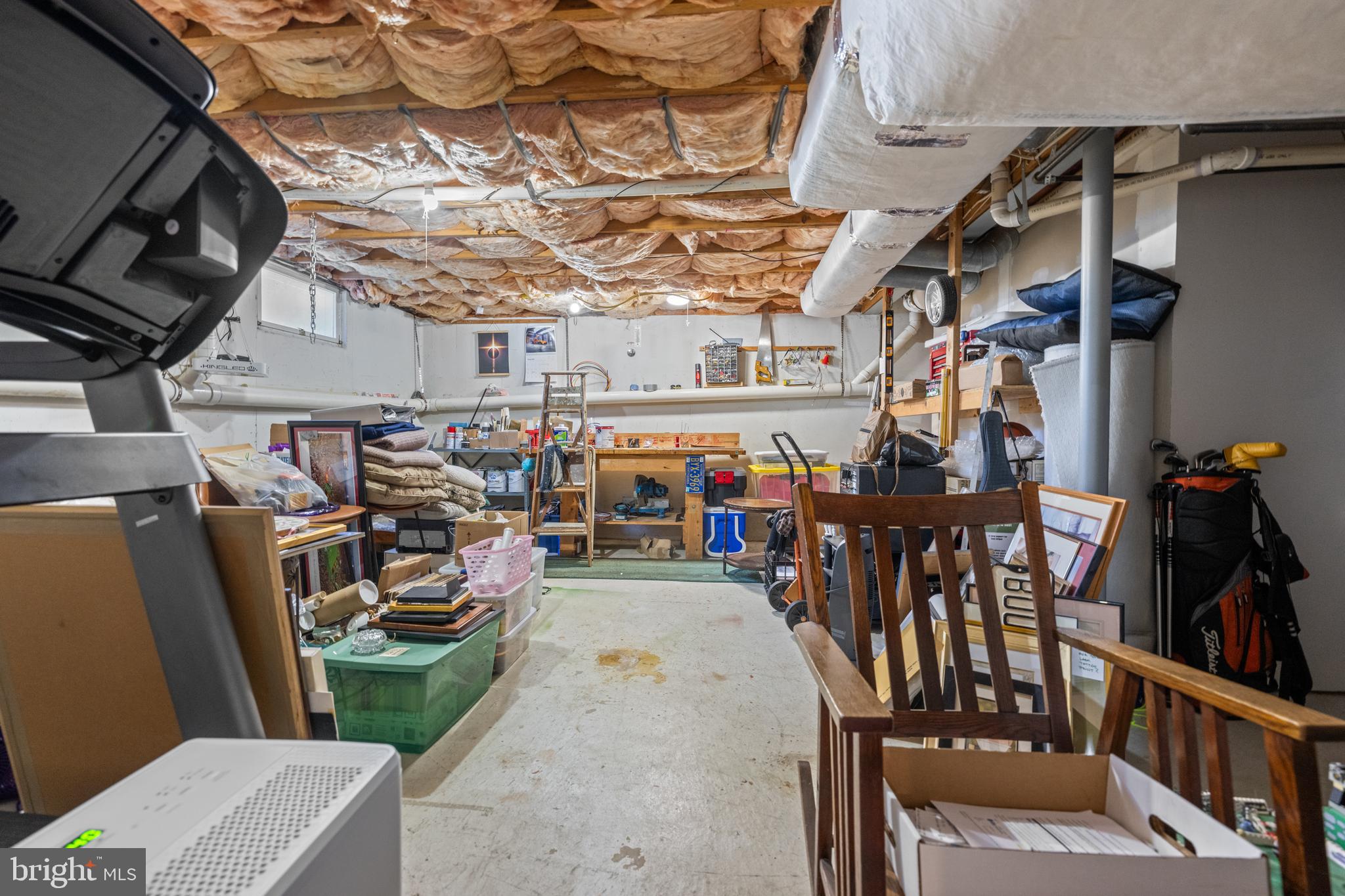 WOODLARK FARM - Residential